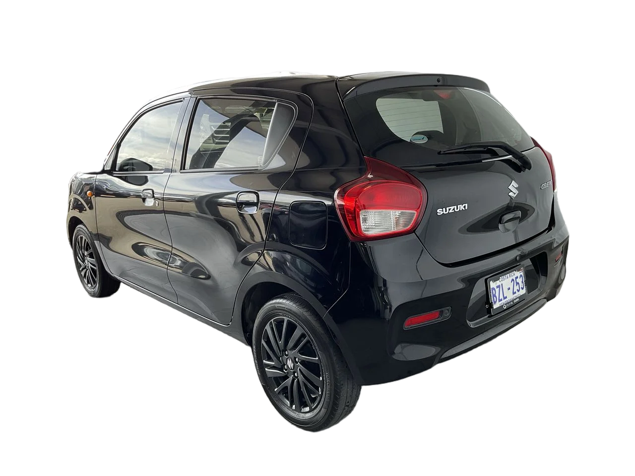 Exterior 5
