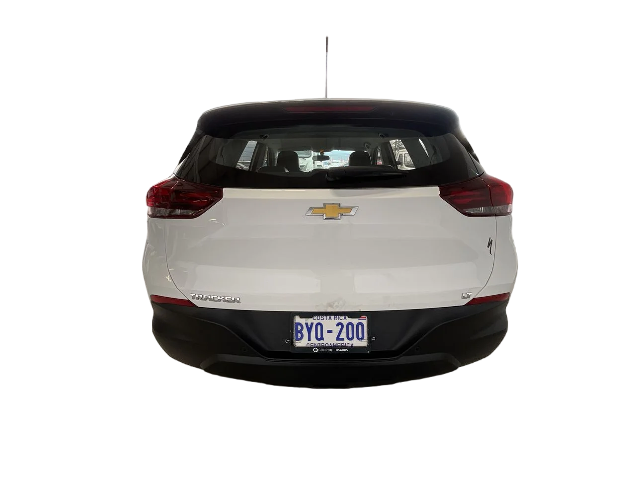 Exterior 6