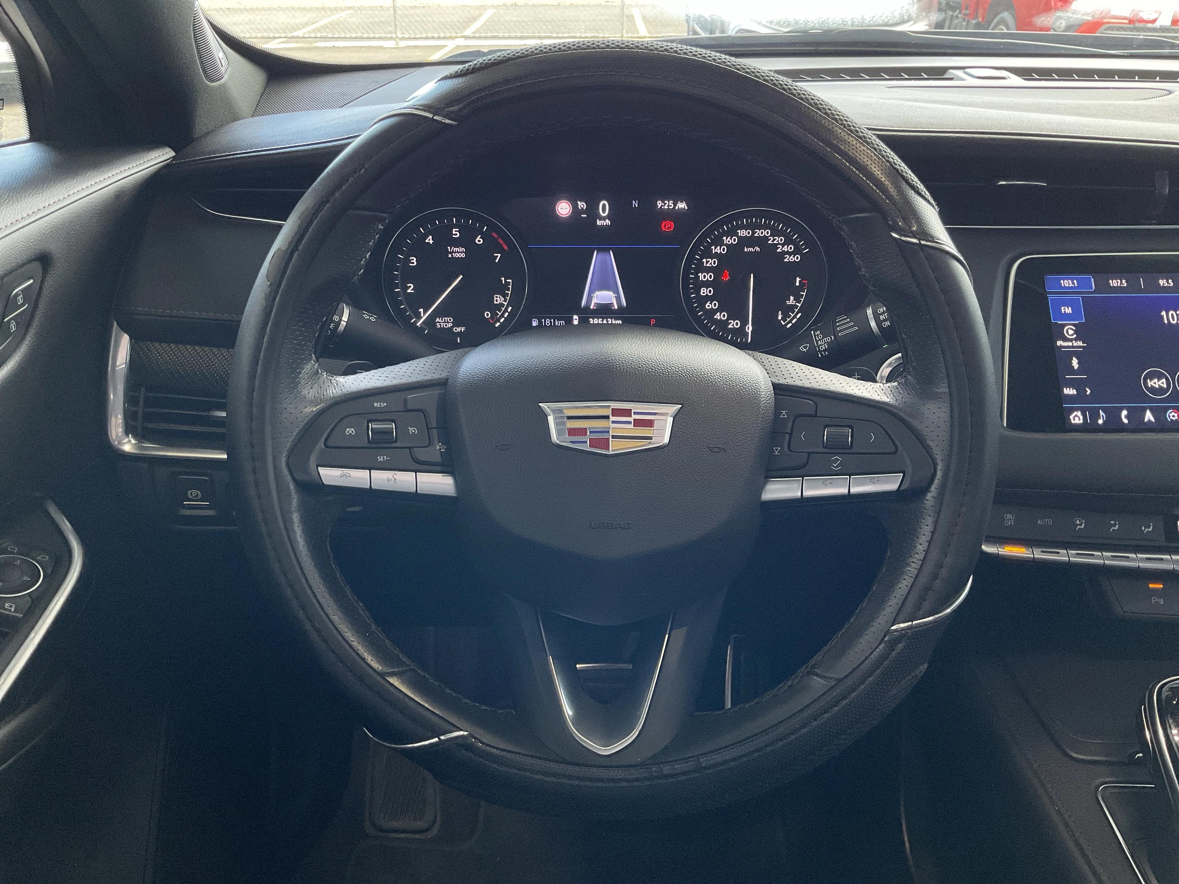 Interior 14