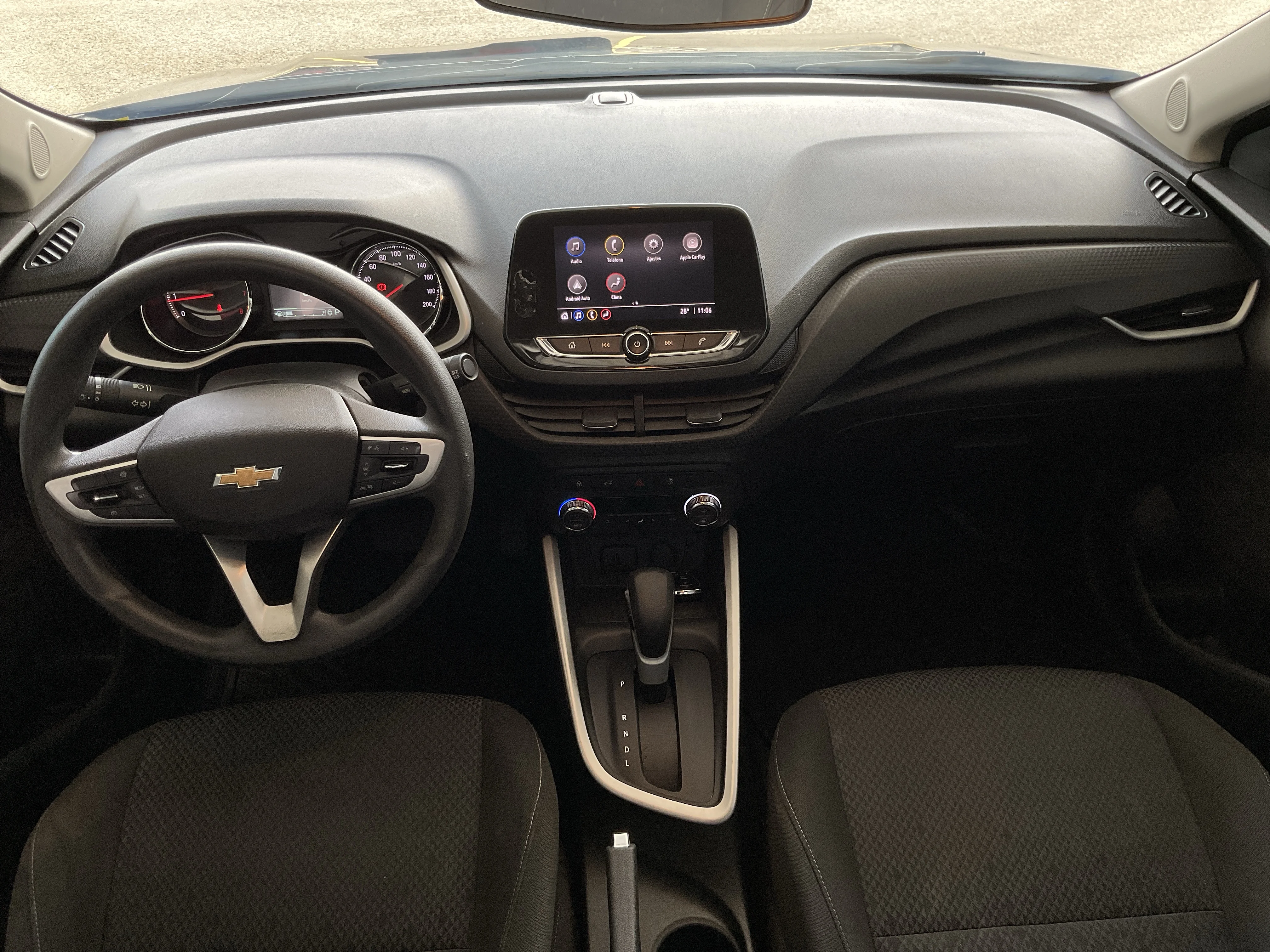 Interior 9