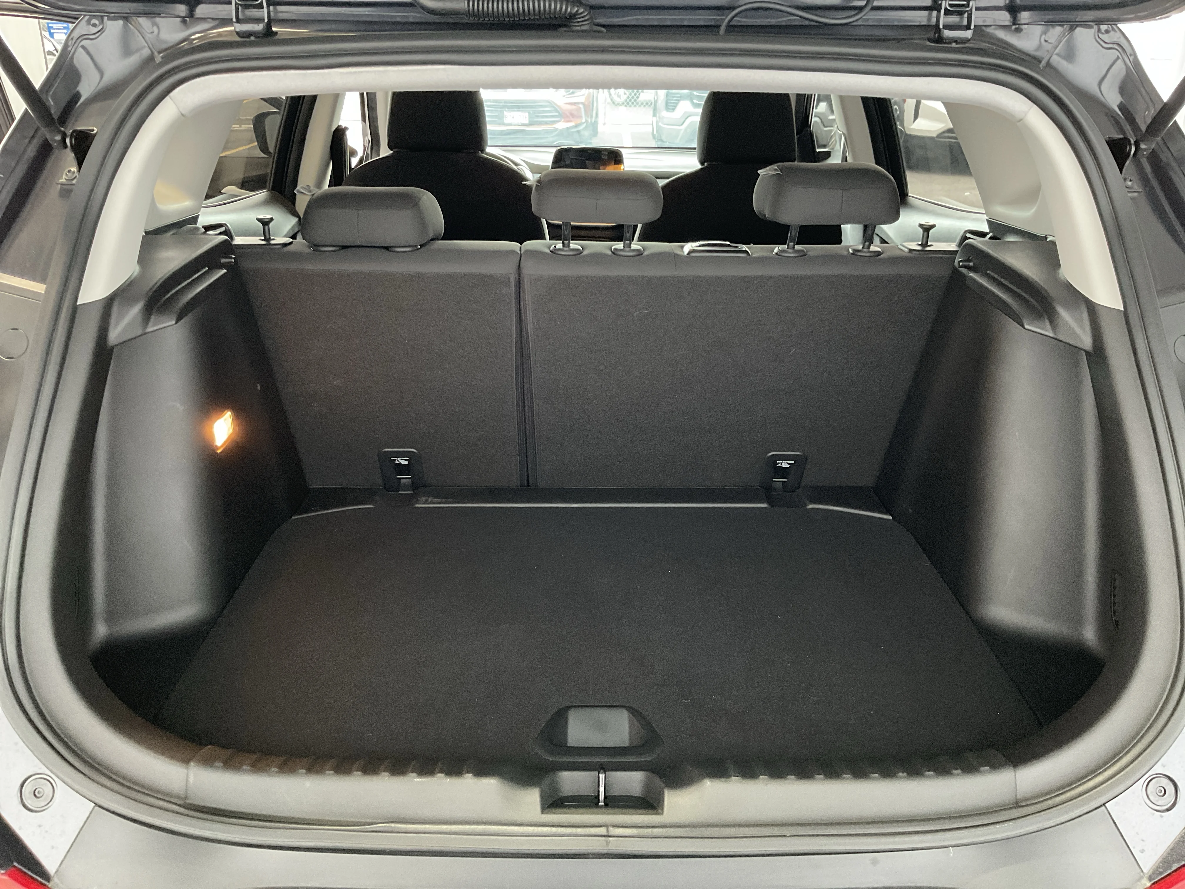Interior 4