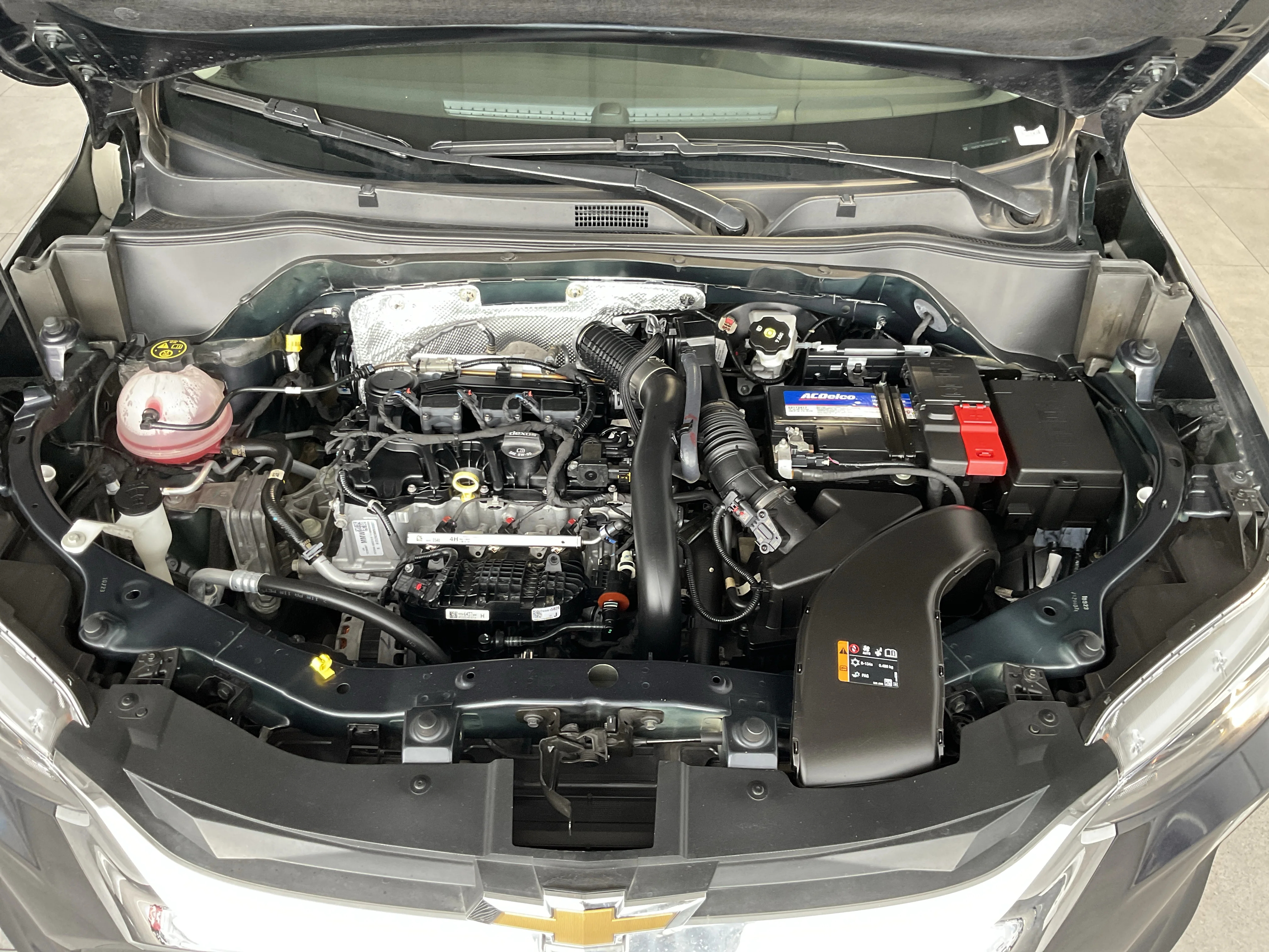 Interior 6