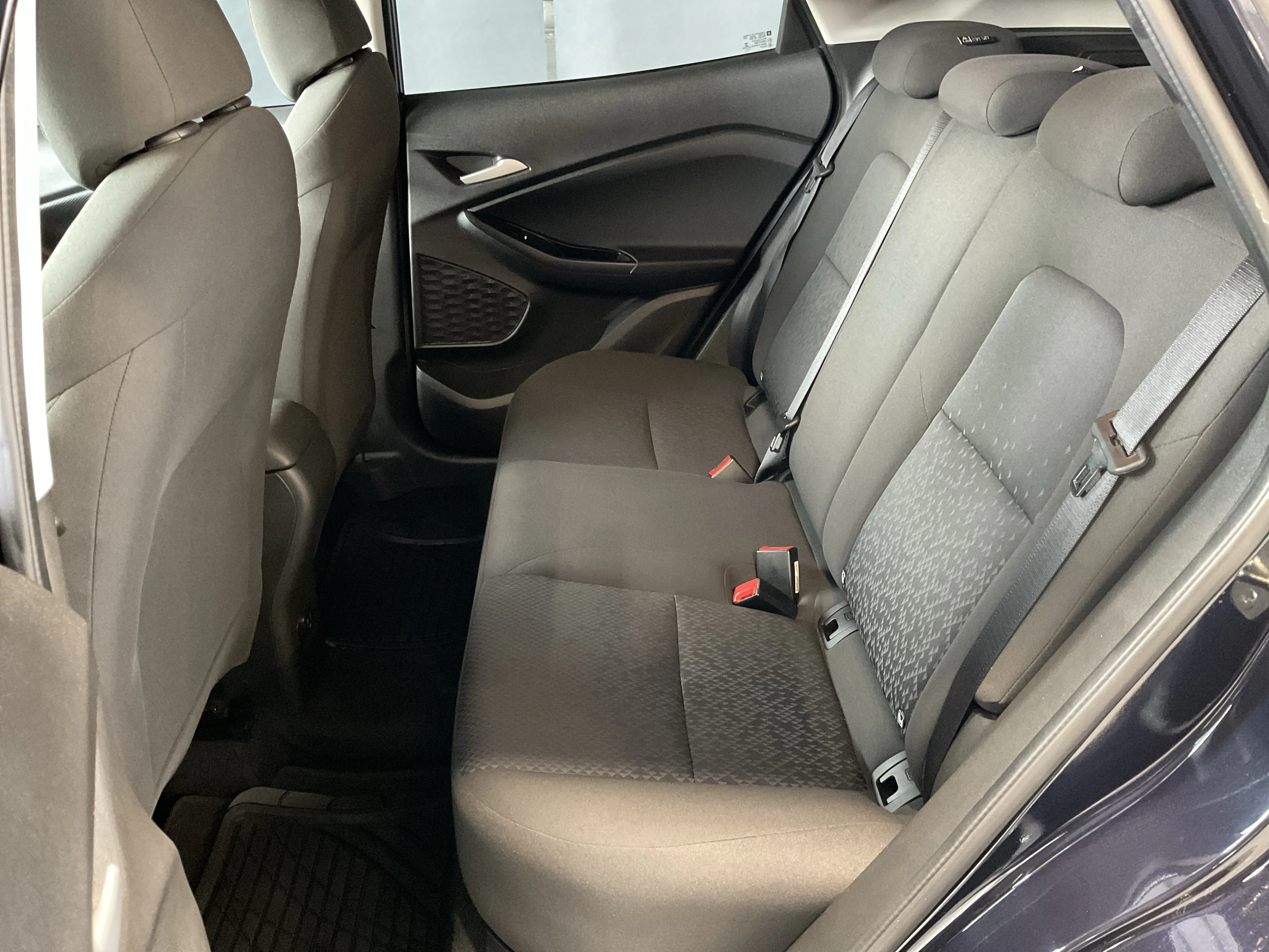 Interior 3