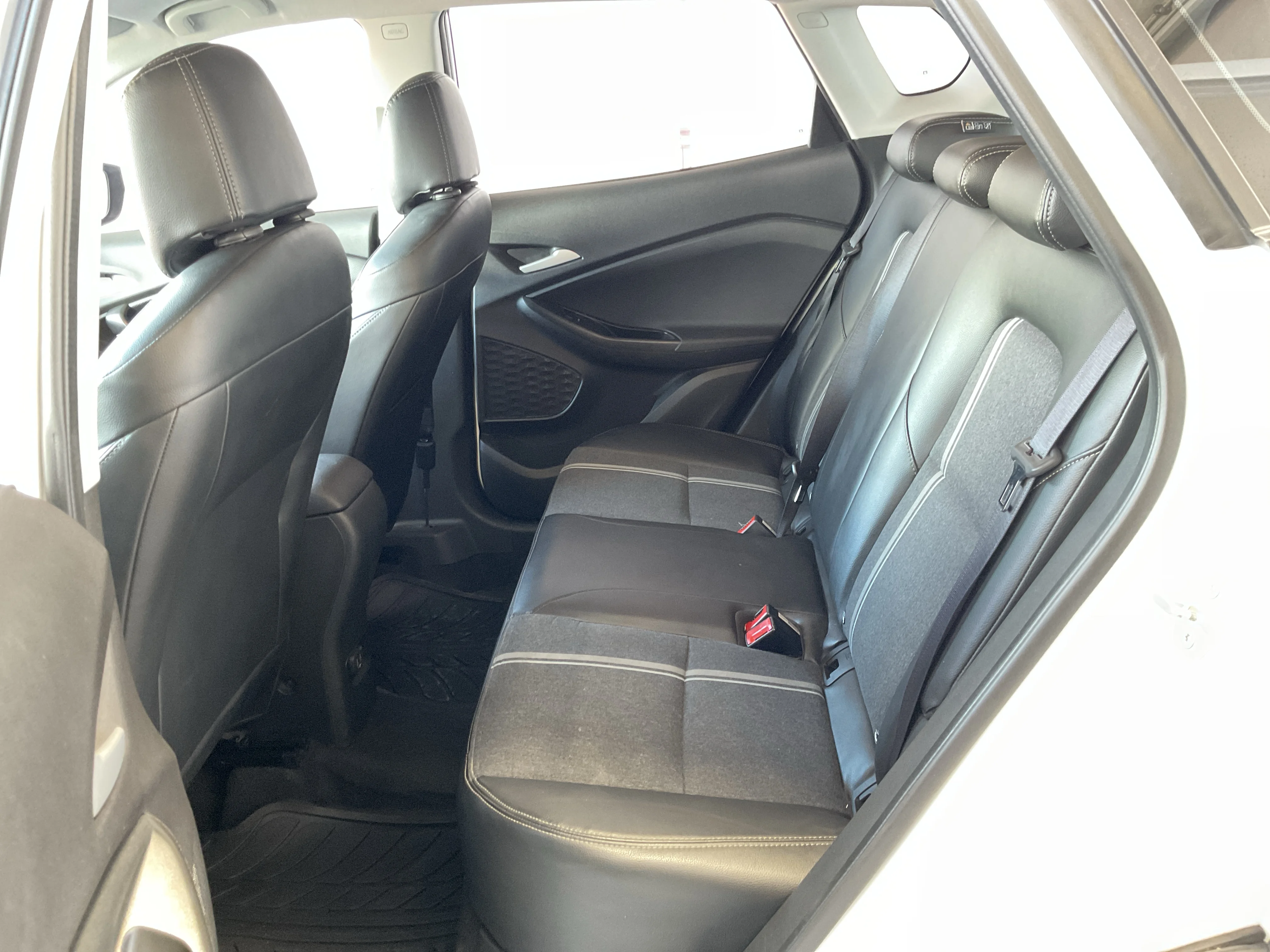 Interior 3