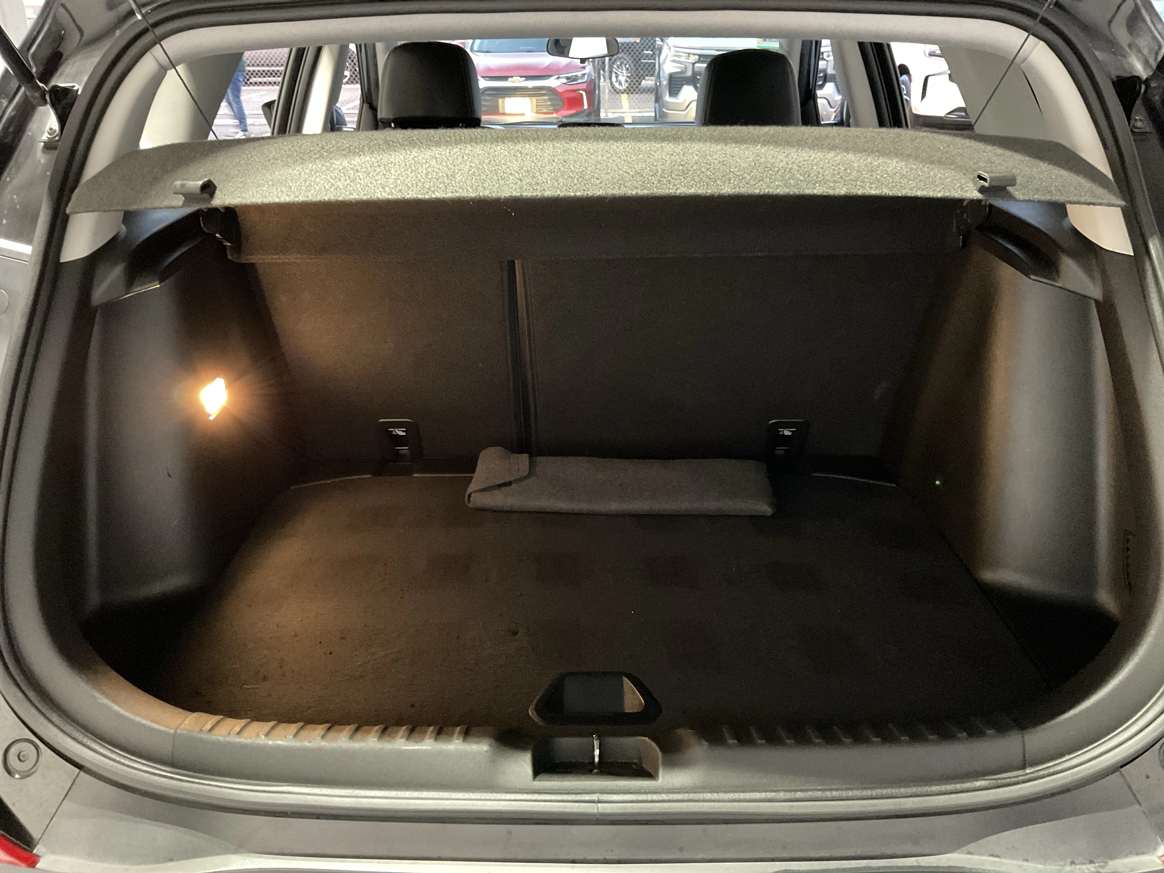 Interior 4