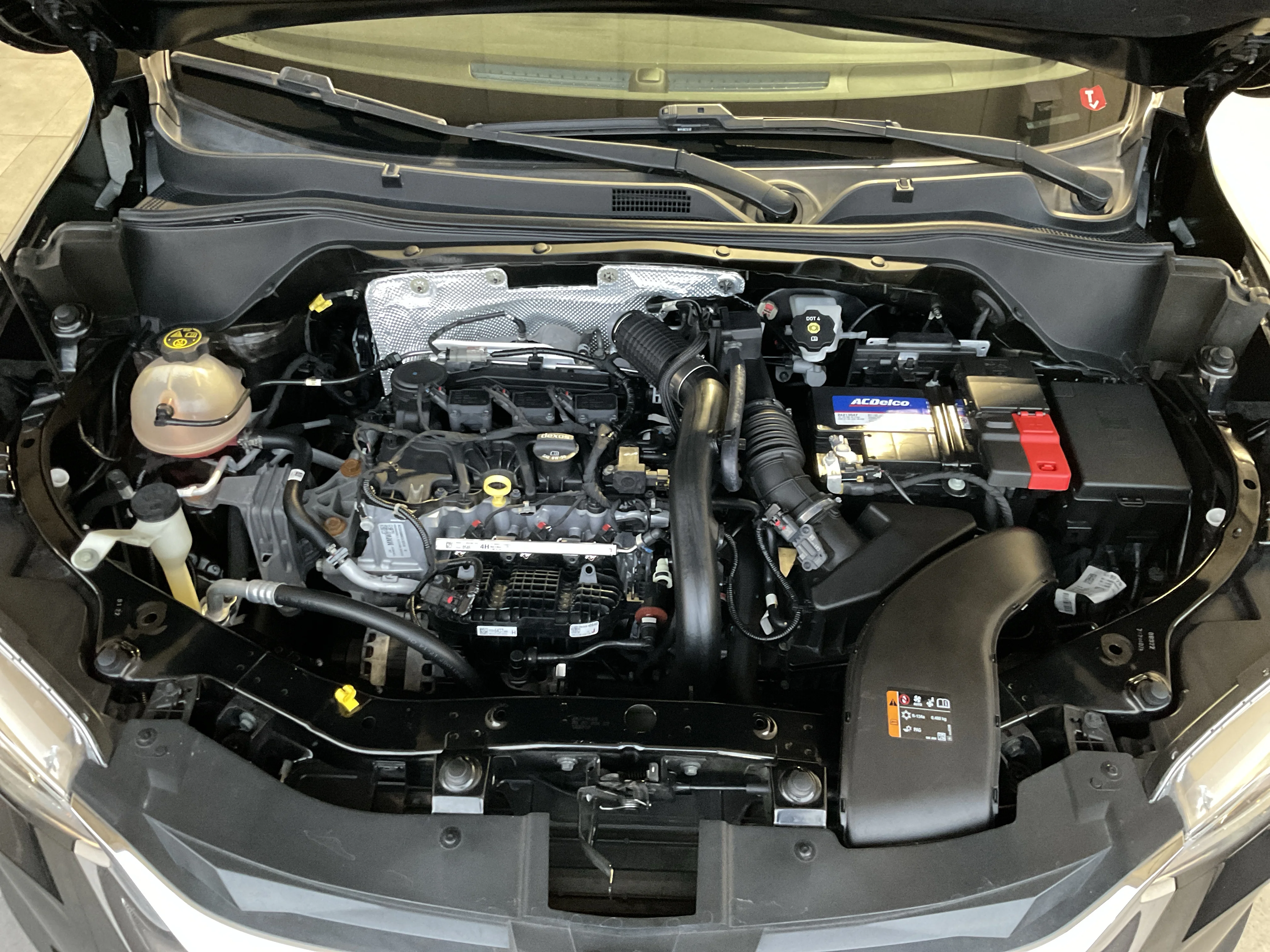 Interior 6
