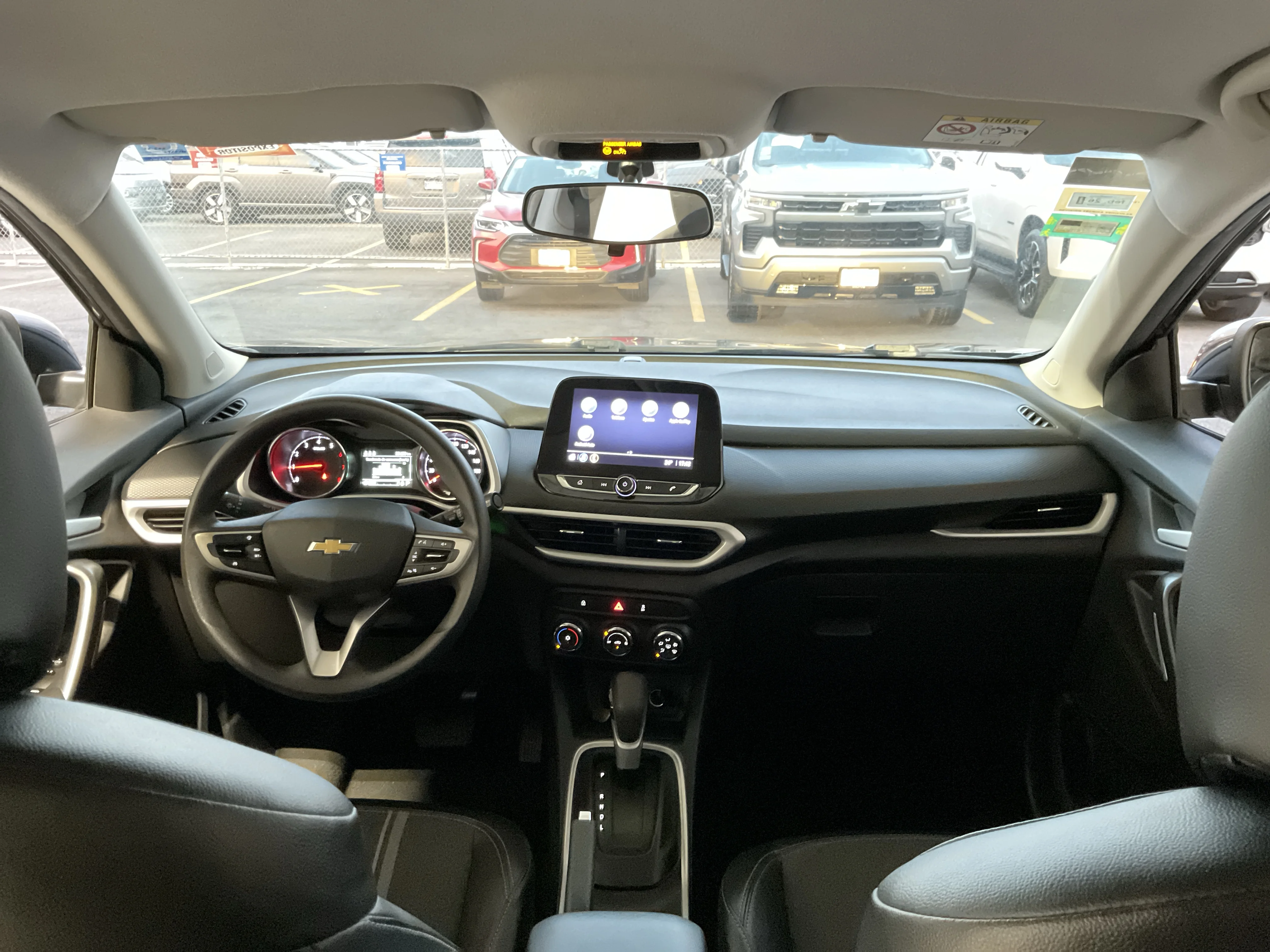 Interior 9