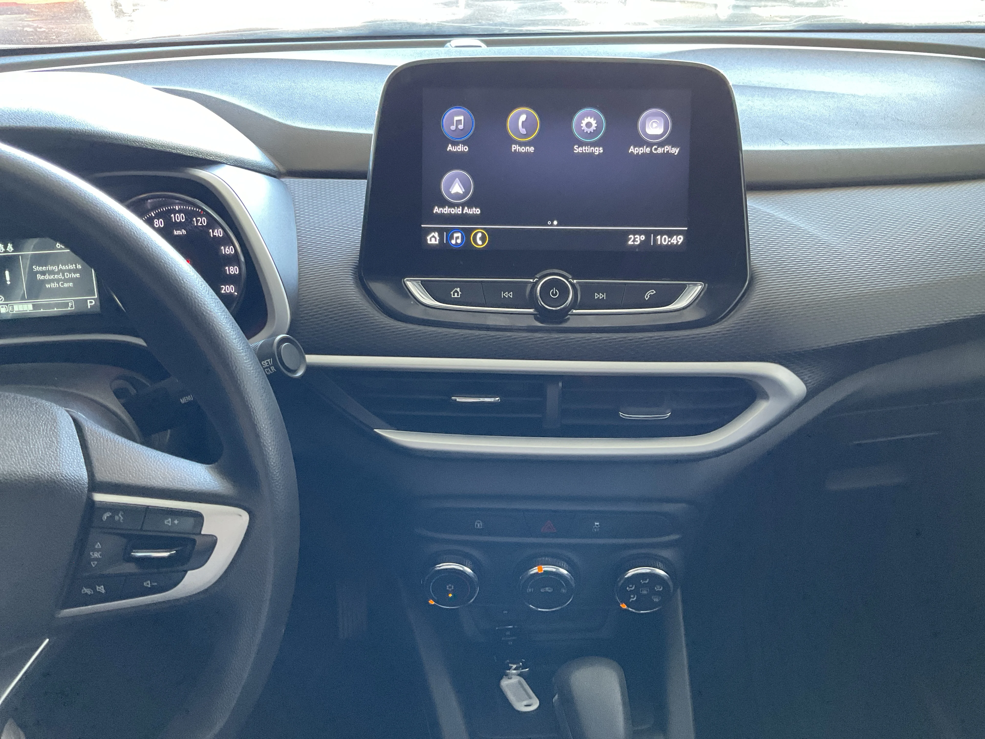 Interior 8