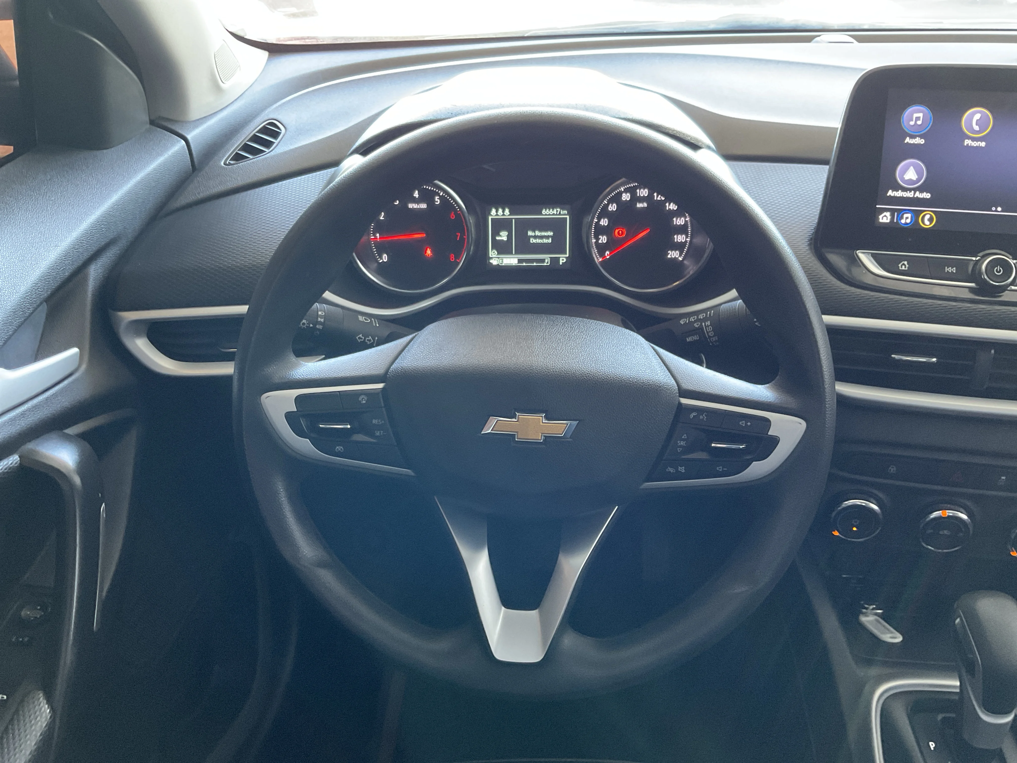 Interior 11