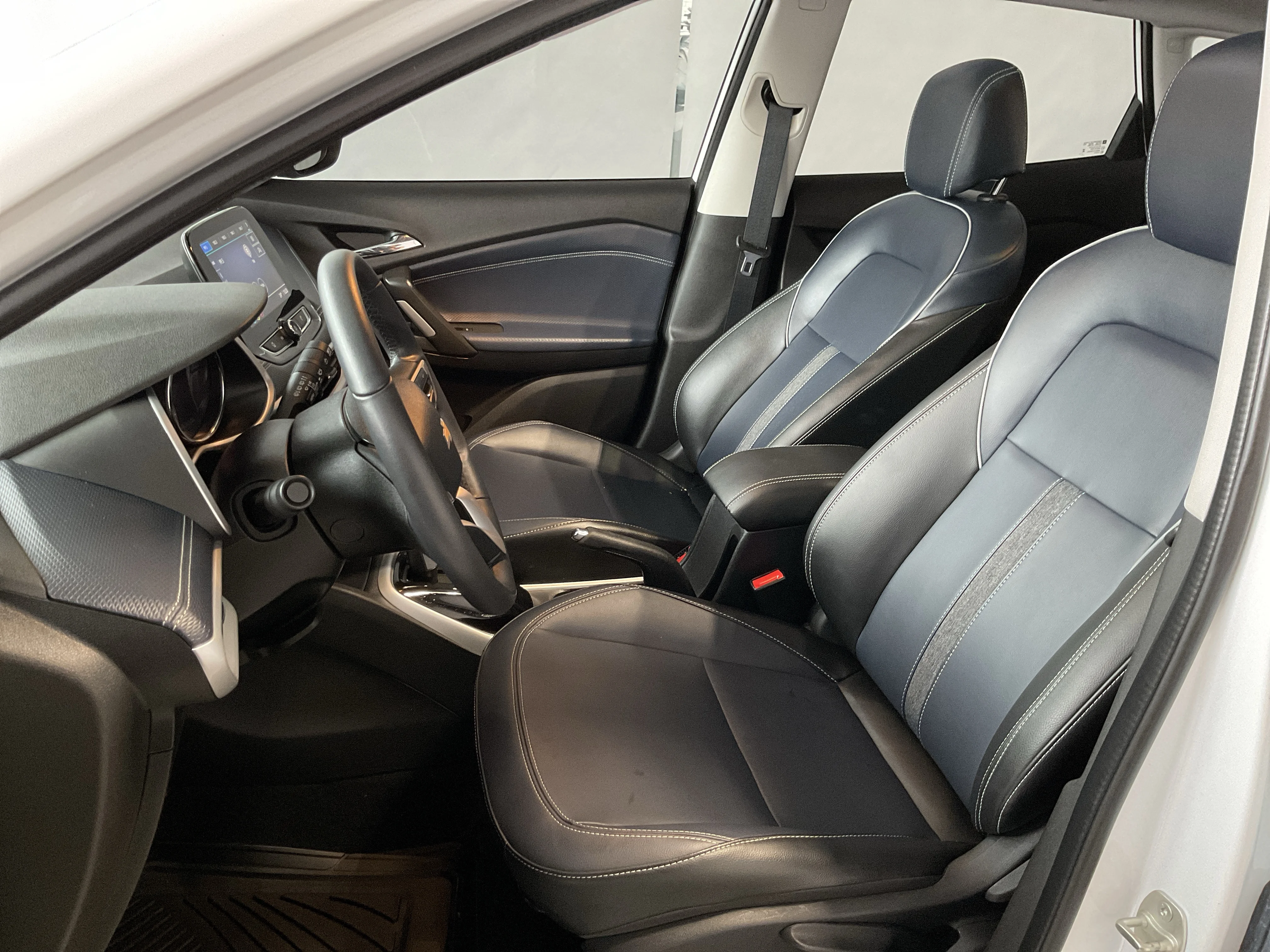 Interior 2