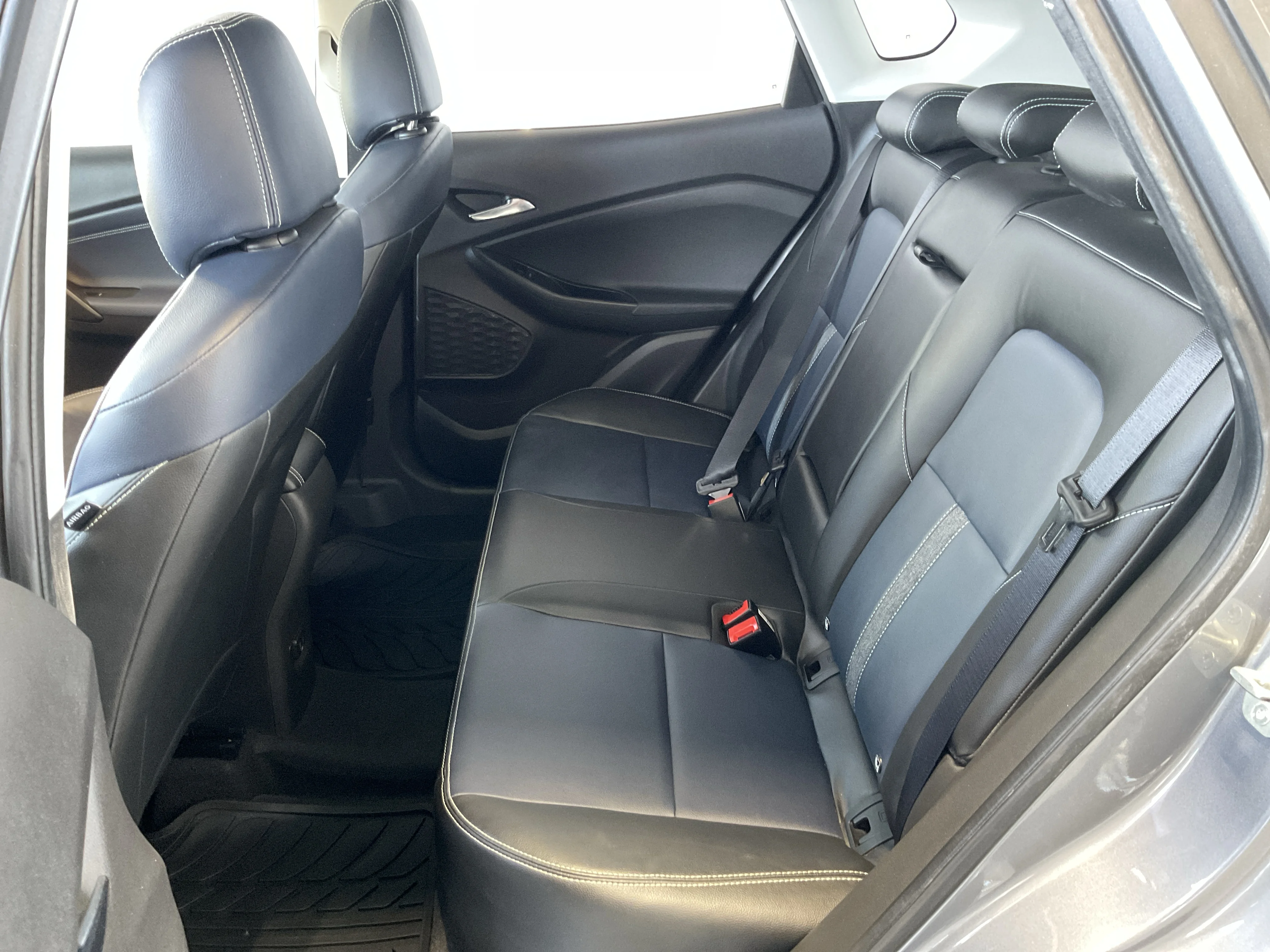 Interior 3