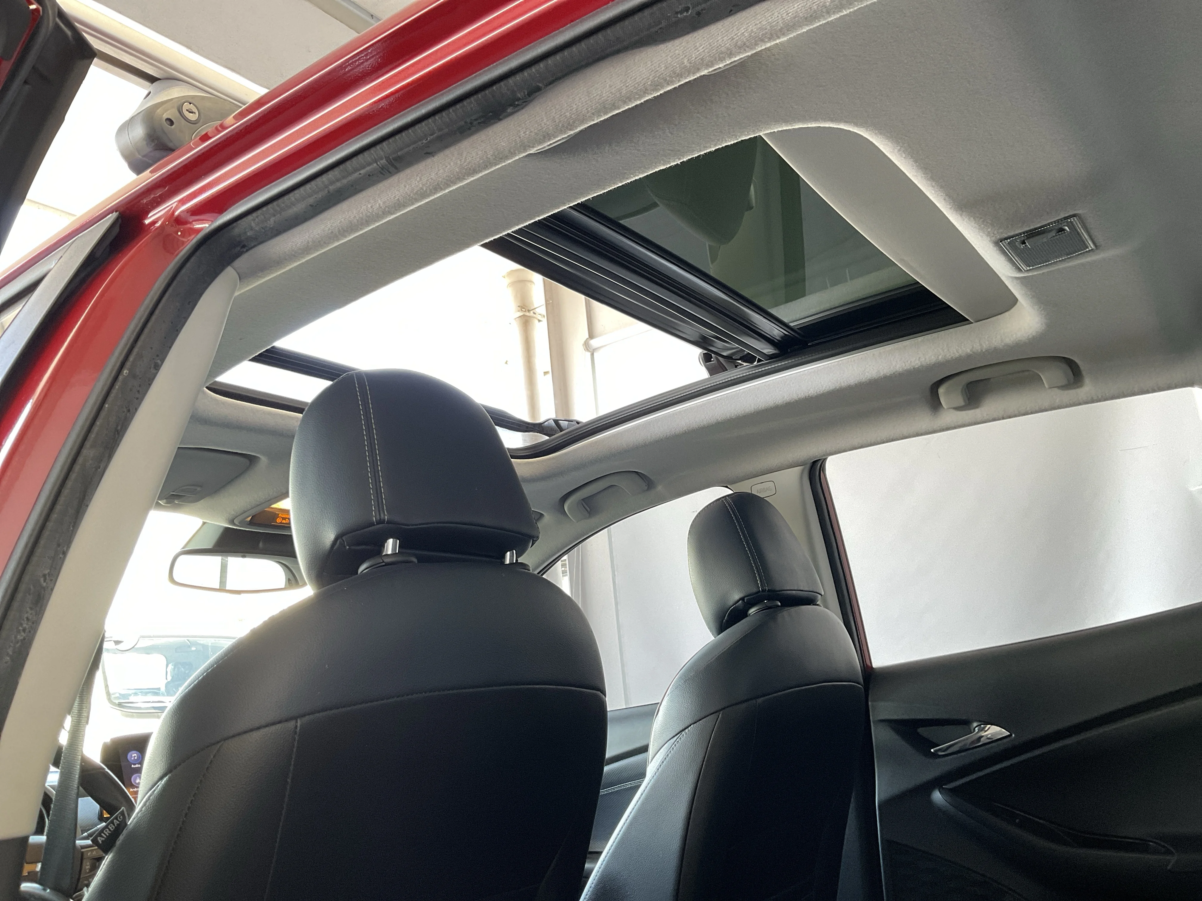 Interior 10