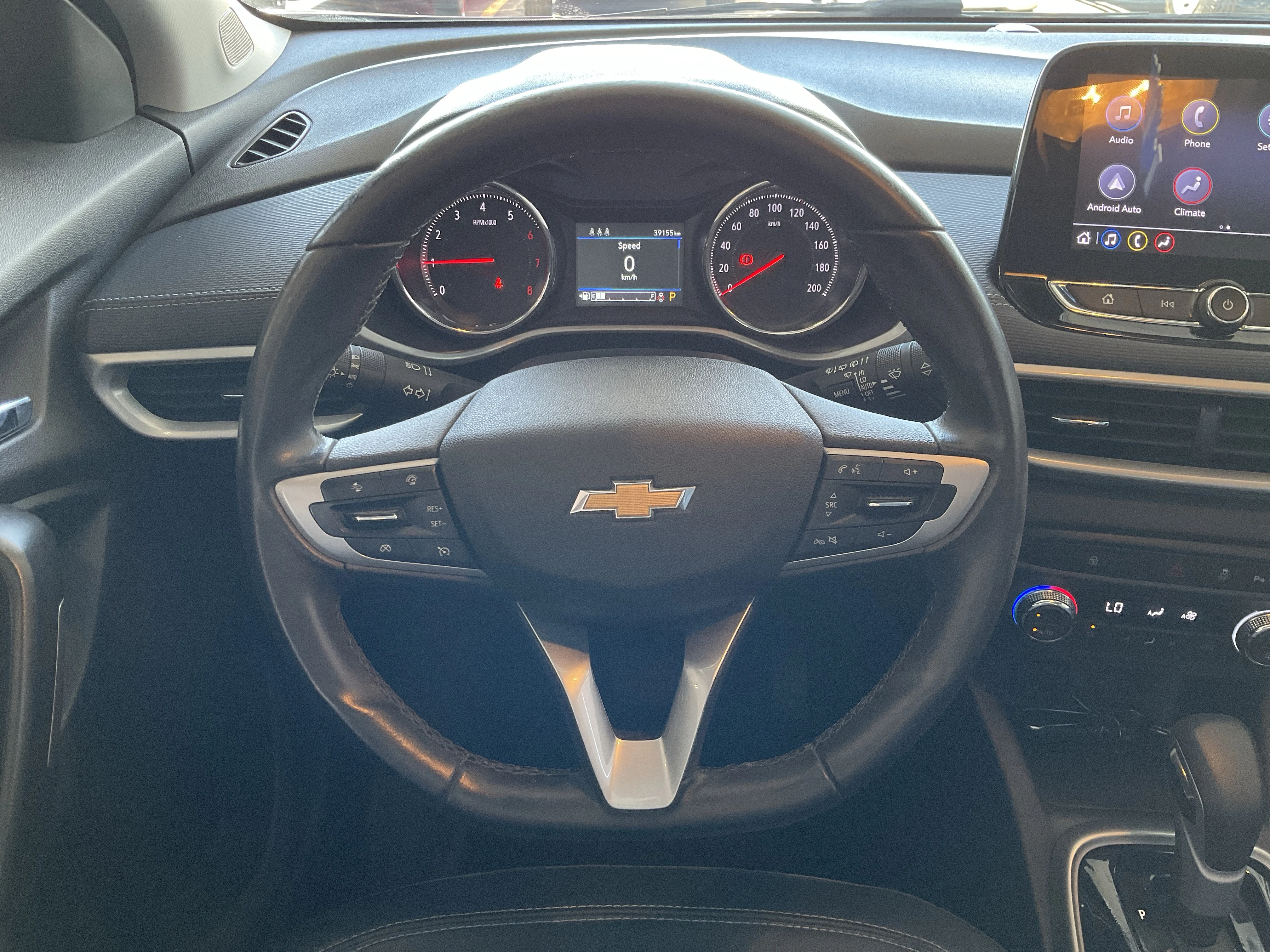 Interior 12