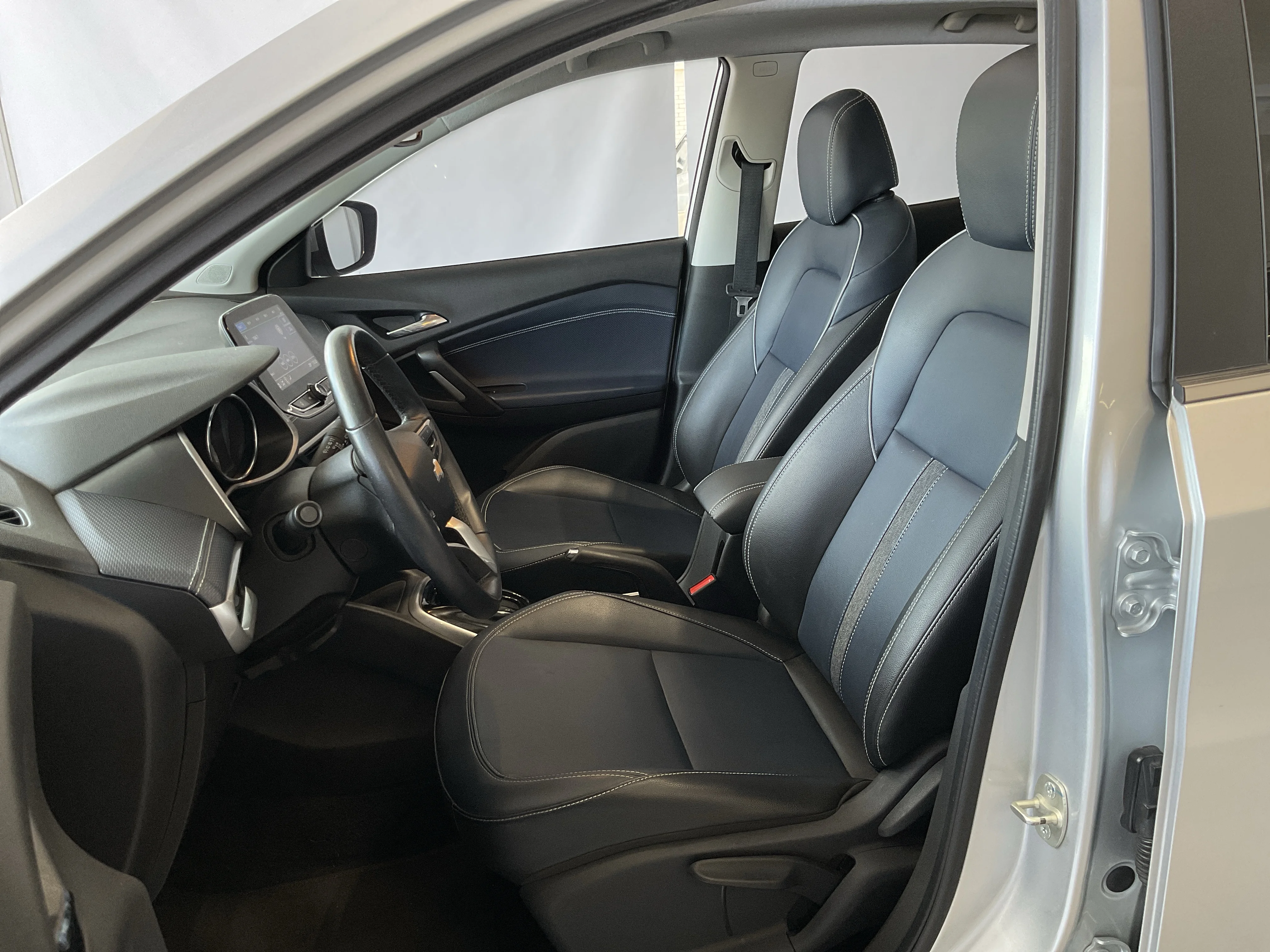 Interior 2