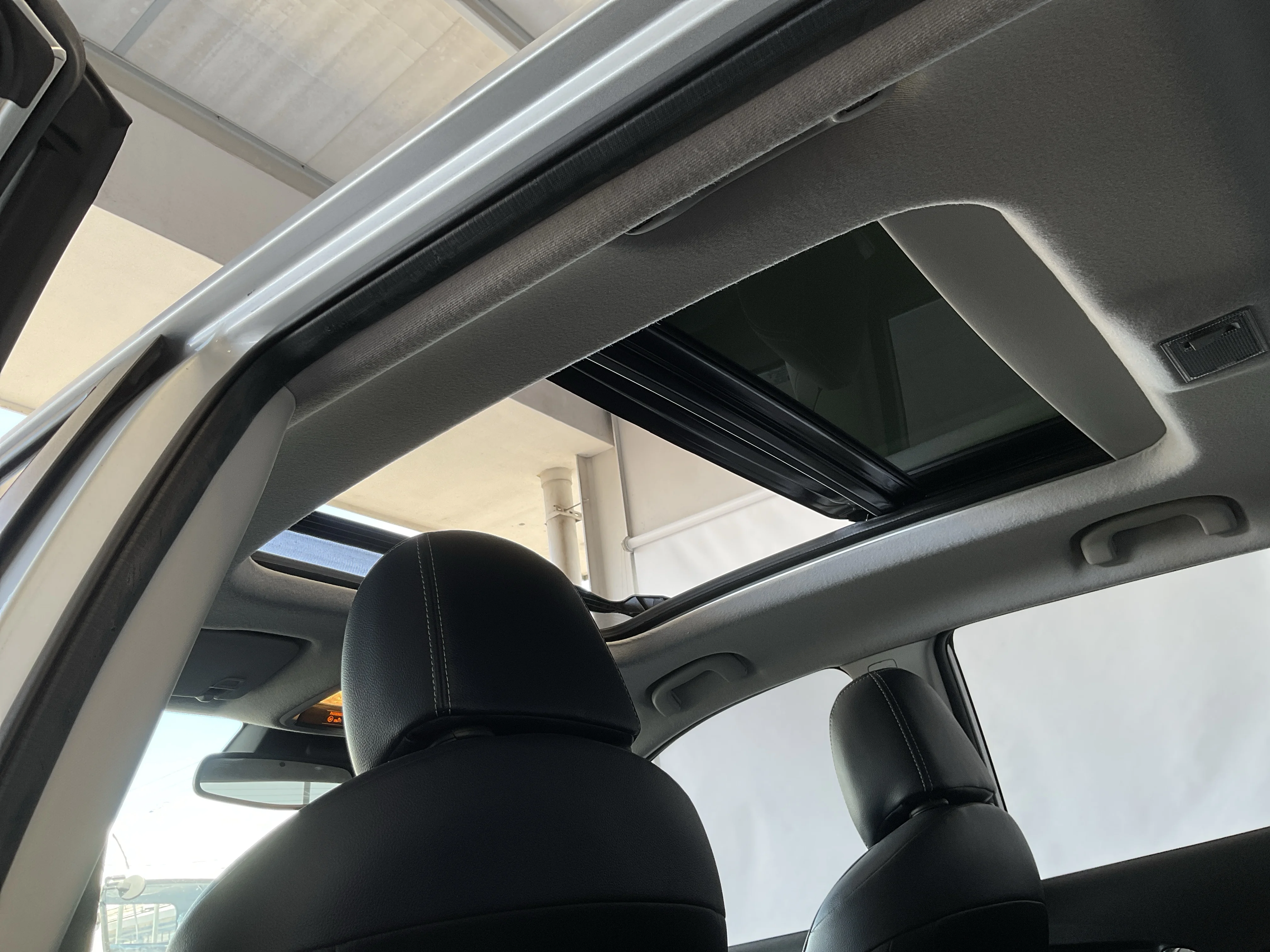 Interior 10