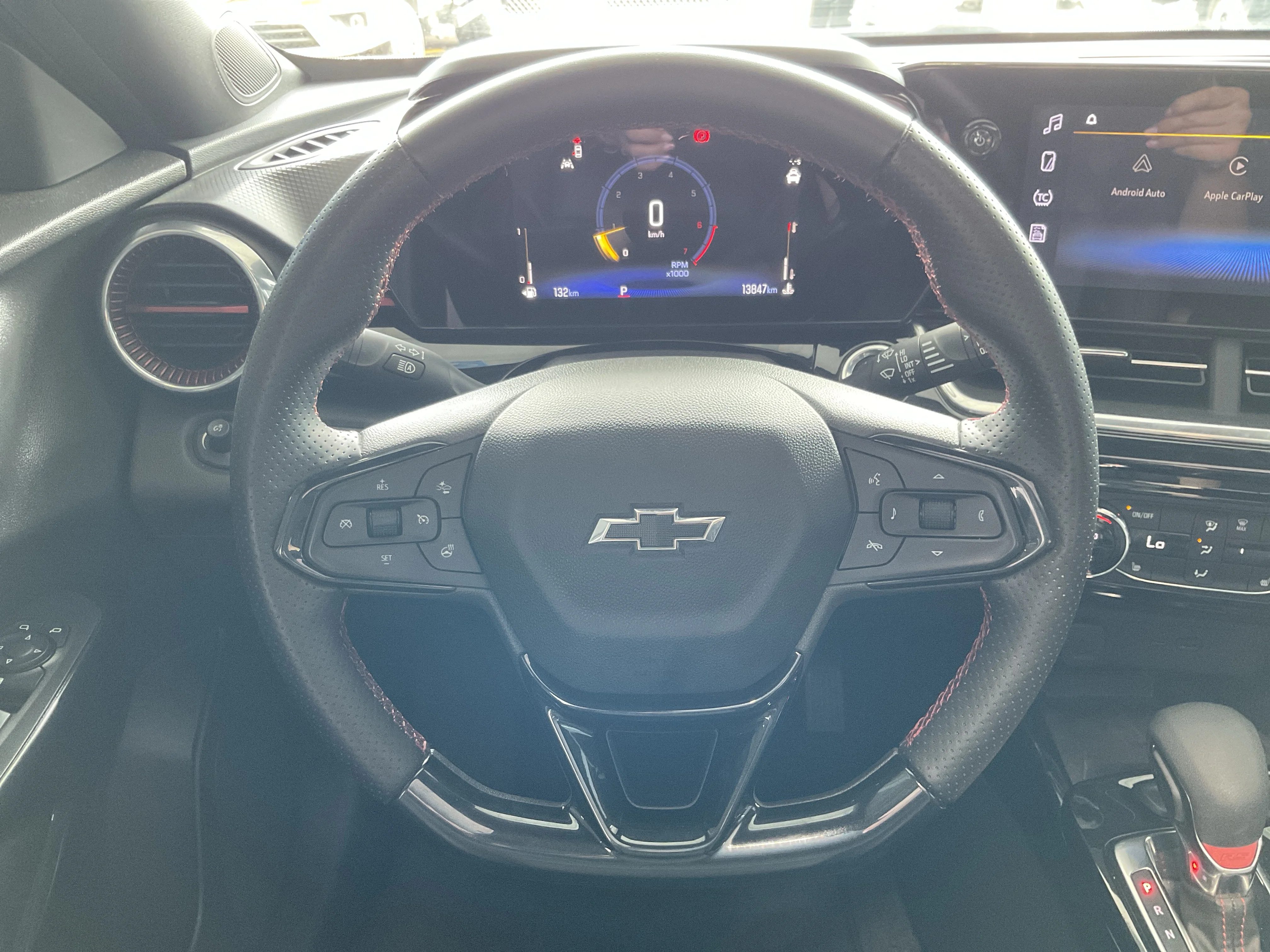 Interior 12