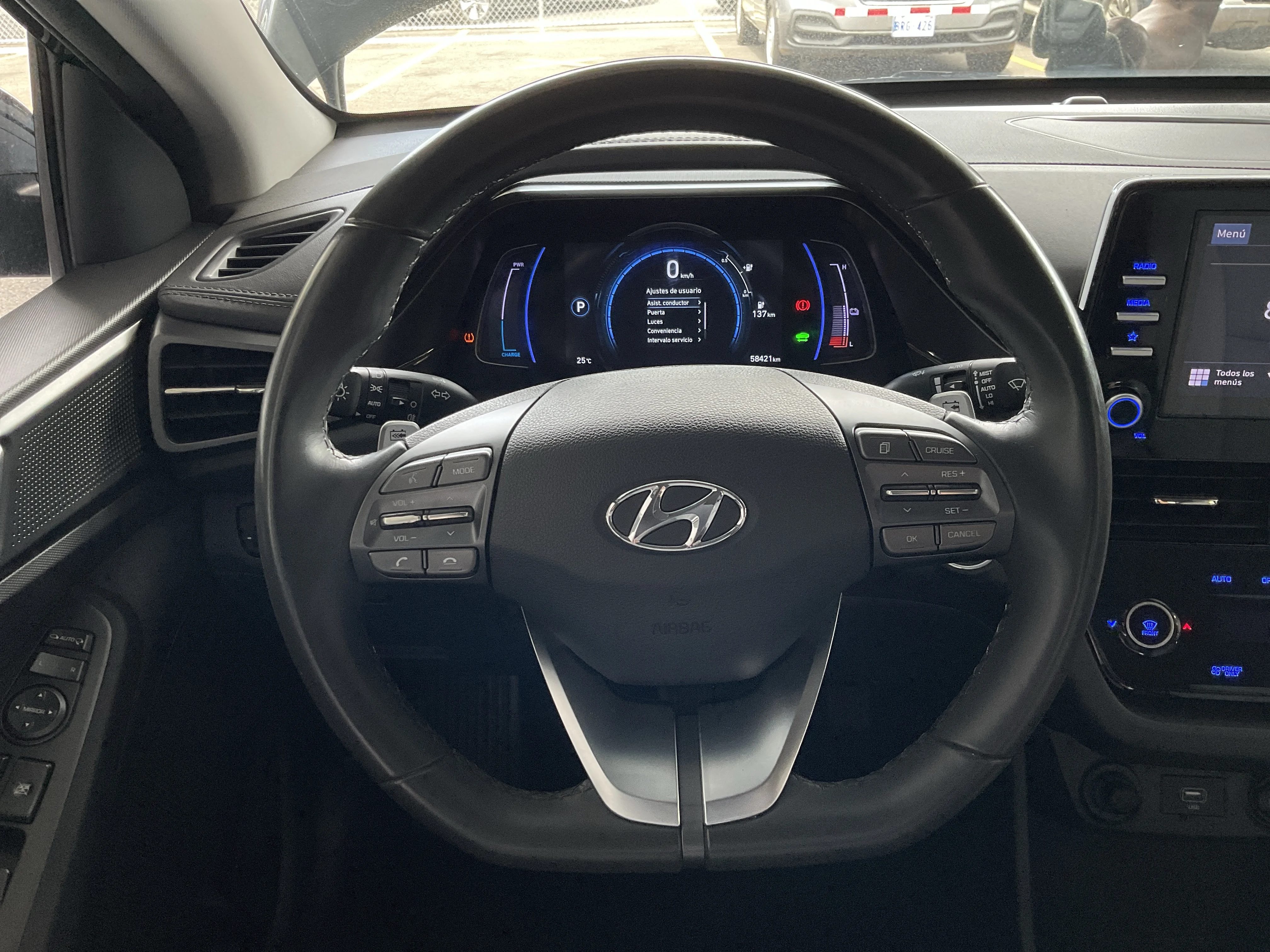 Interior 10