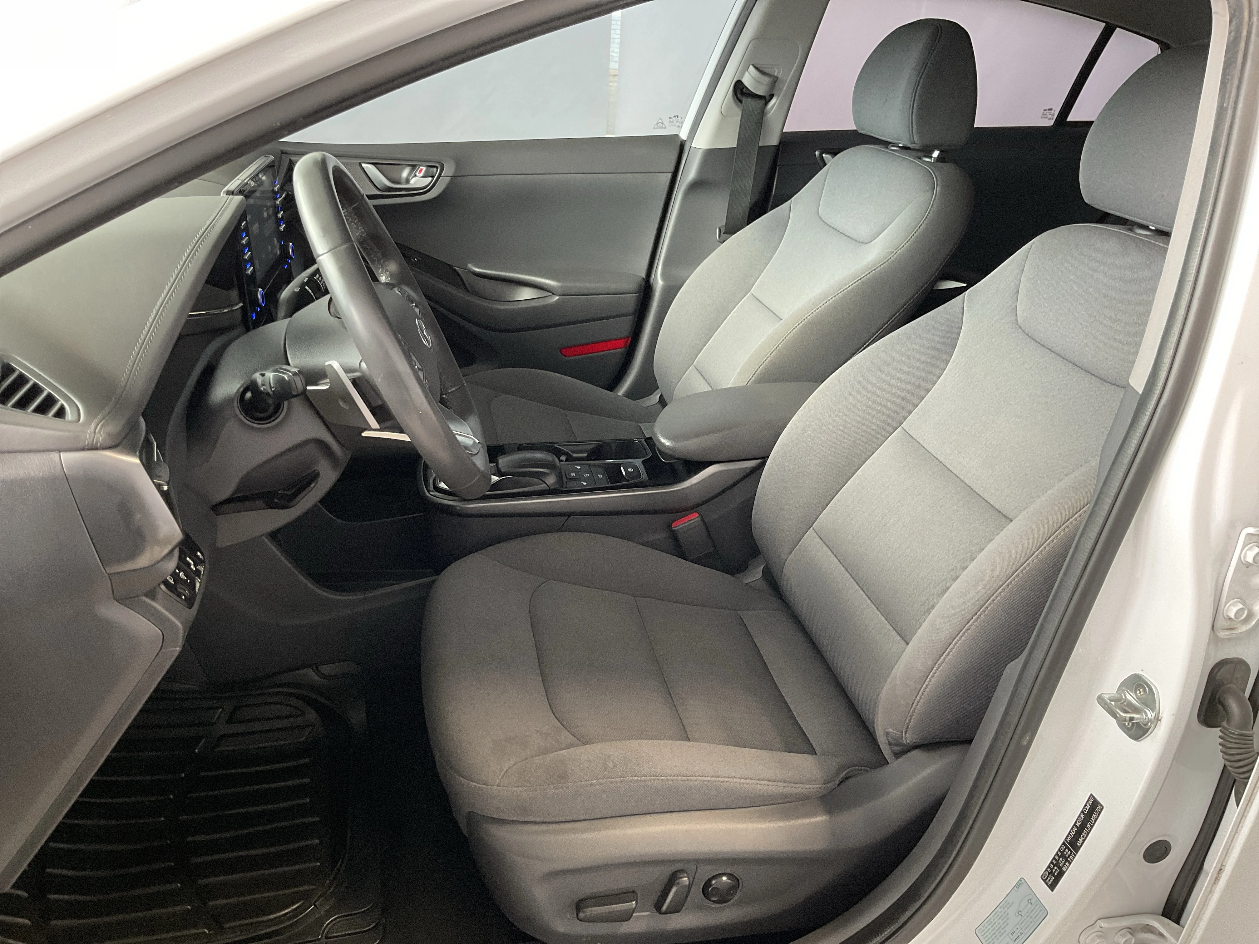 Interior 2