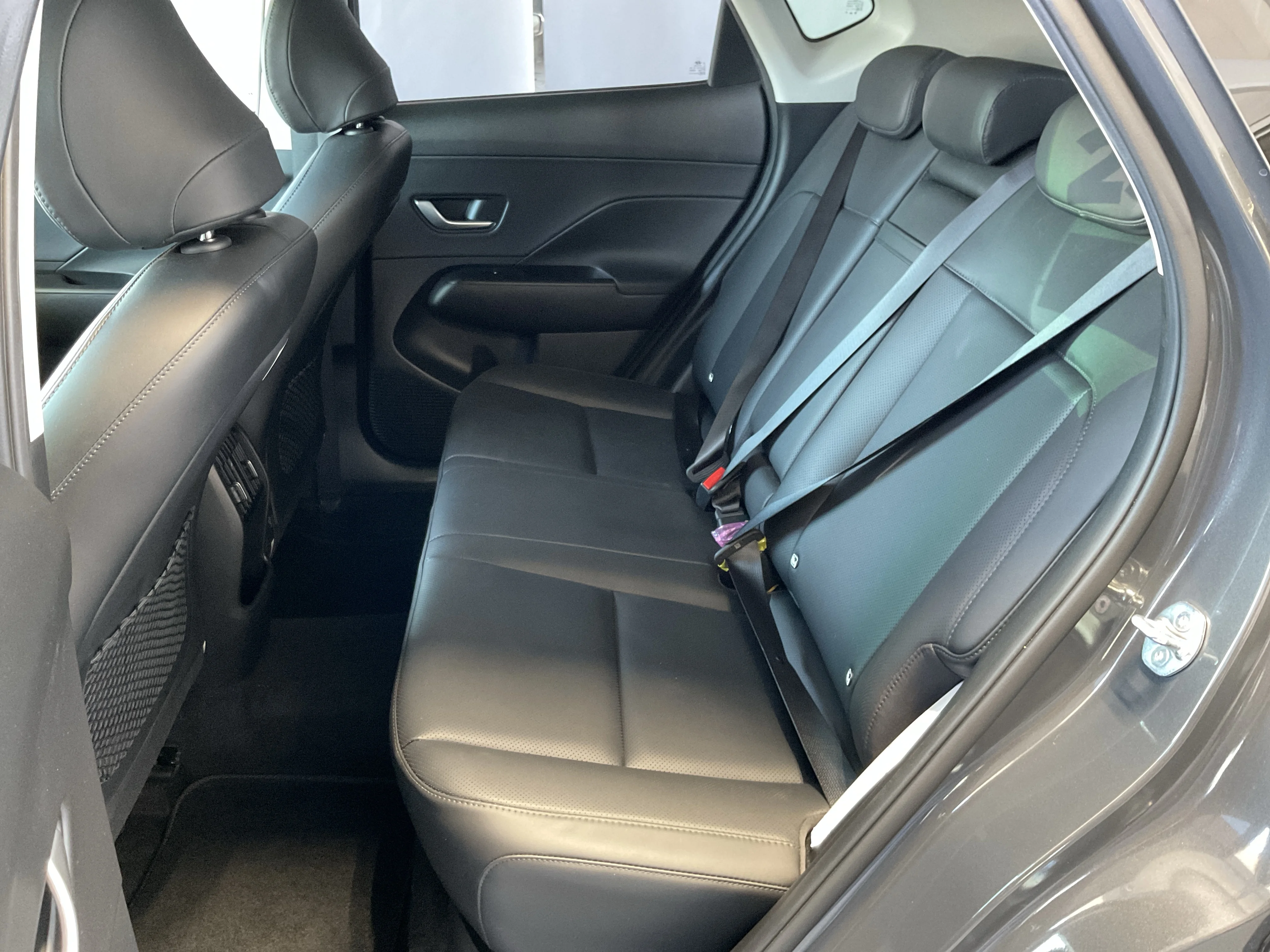 Interior 3