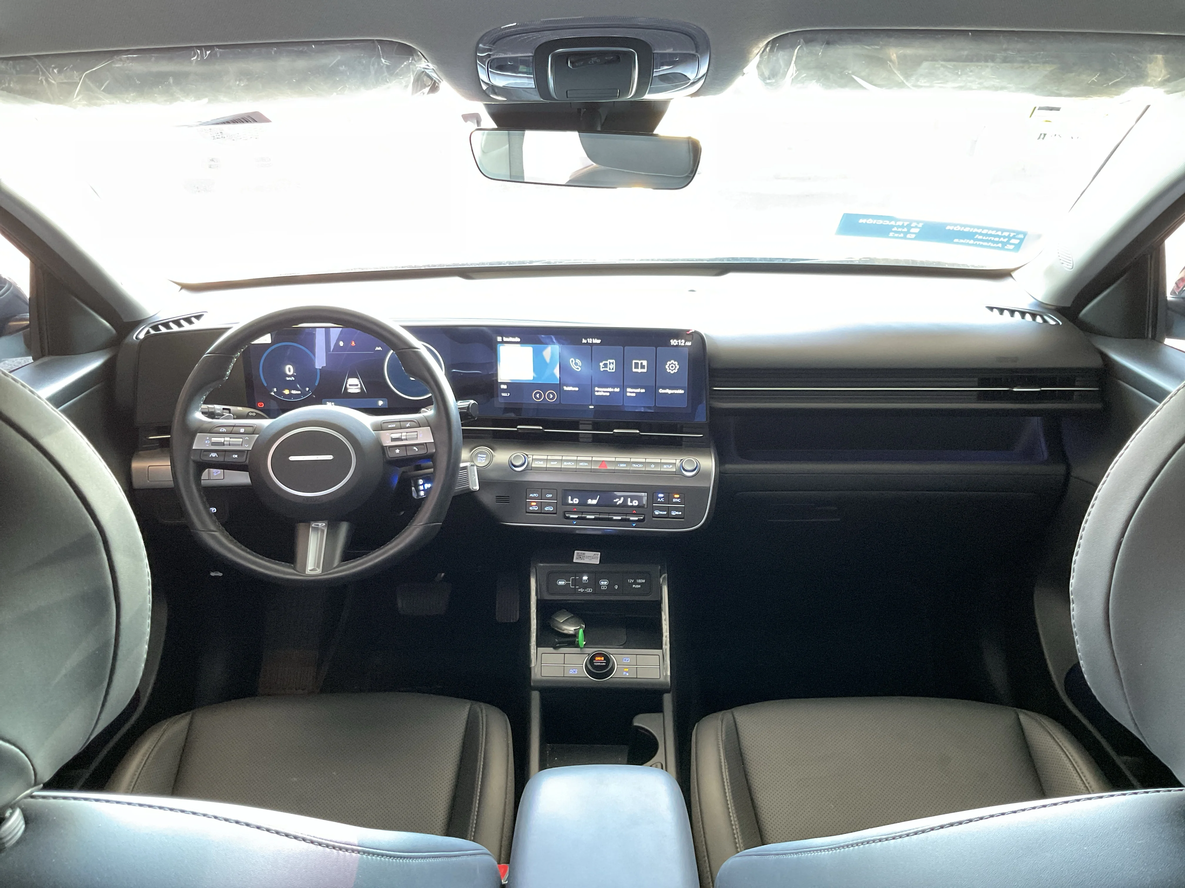Interior 9