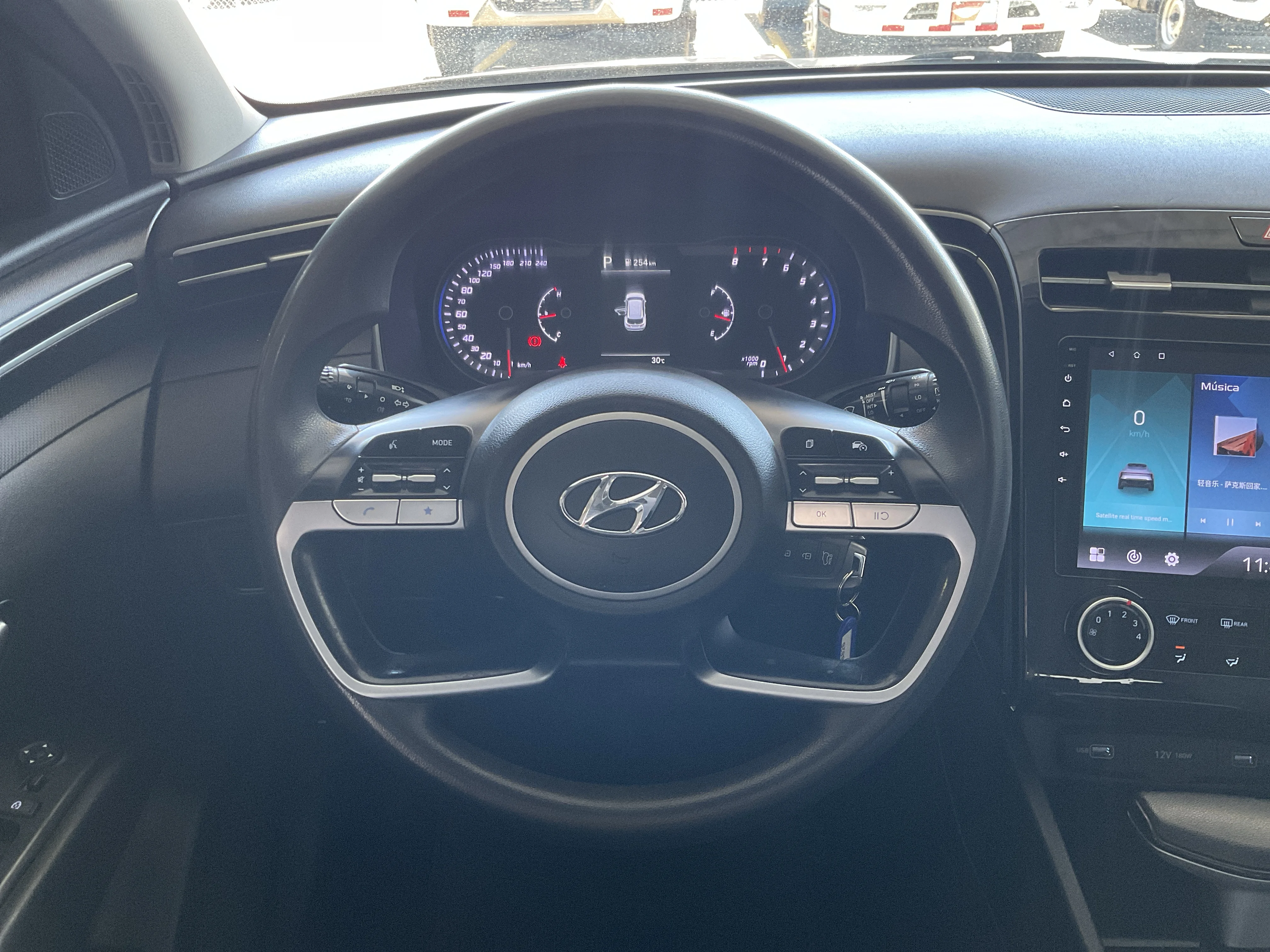 Interior 11
