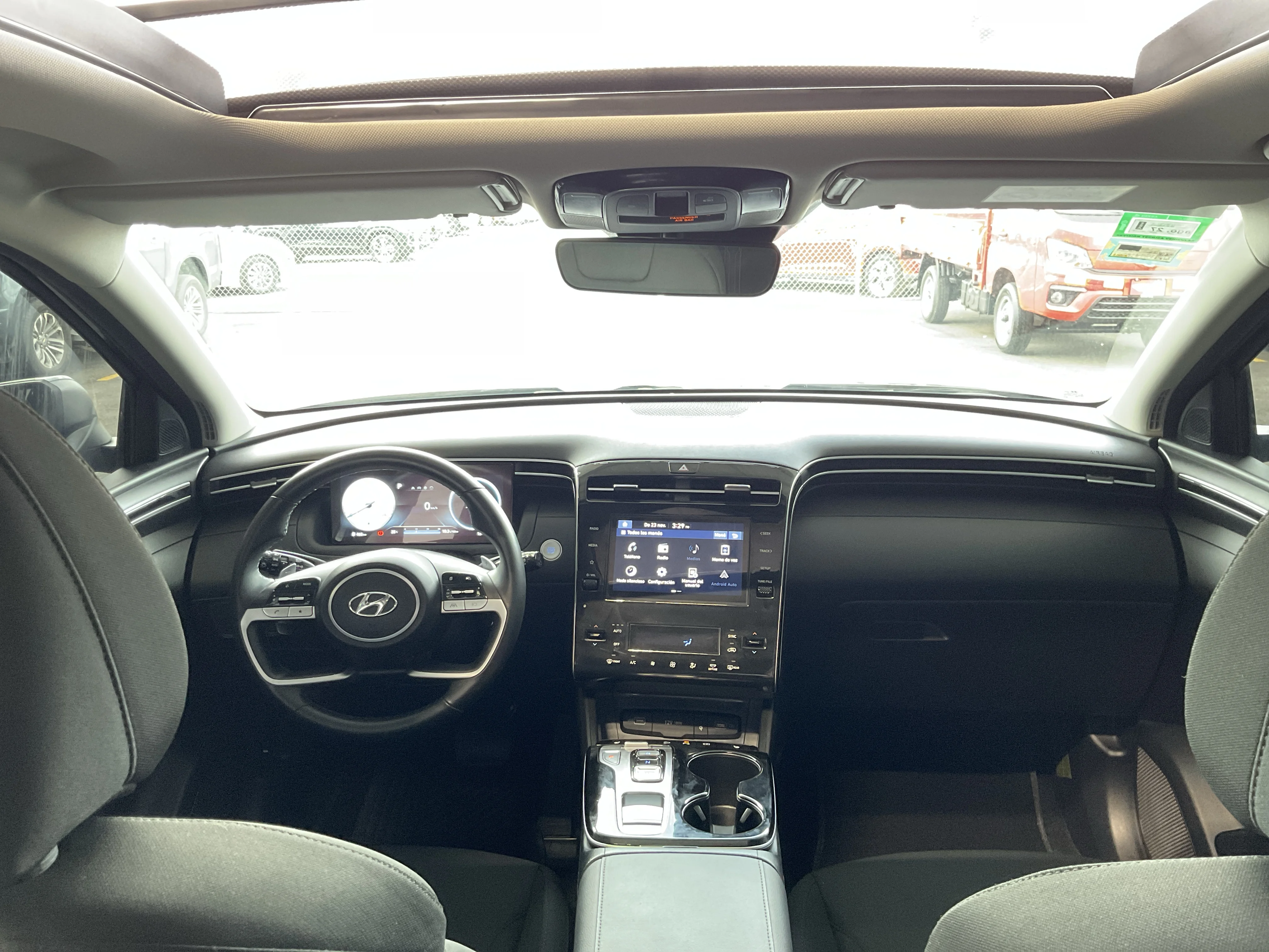 Interior 9