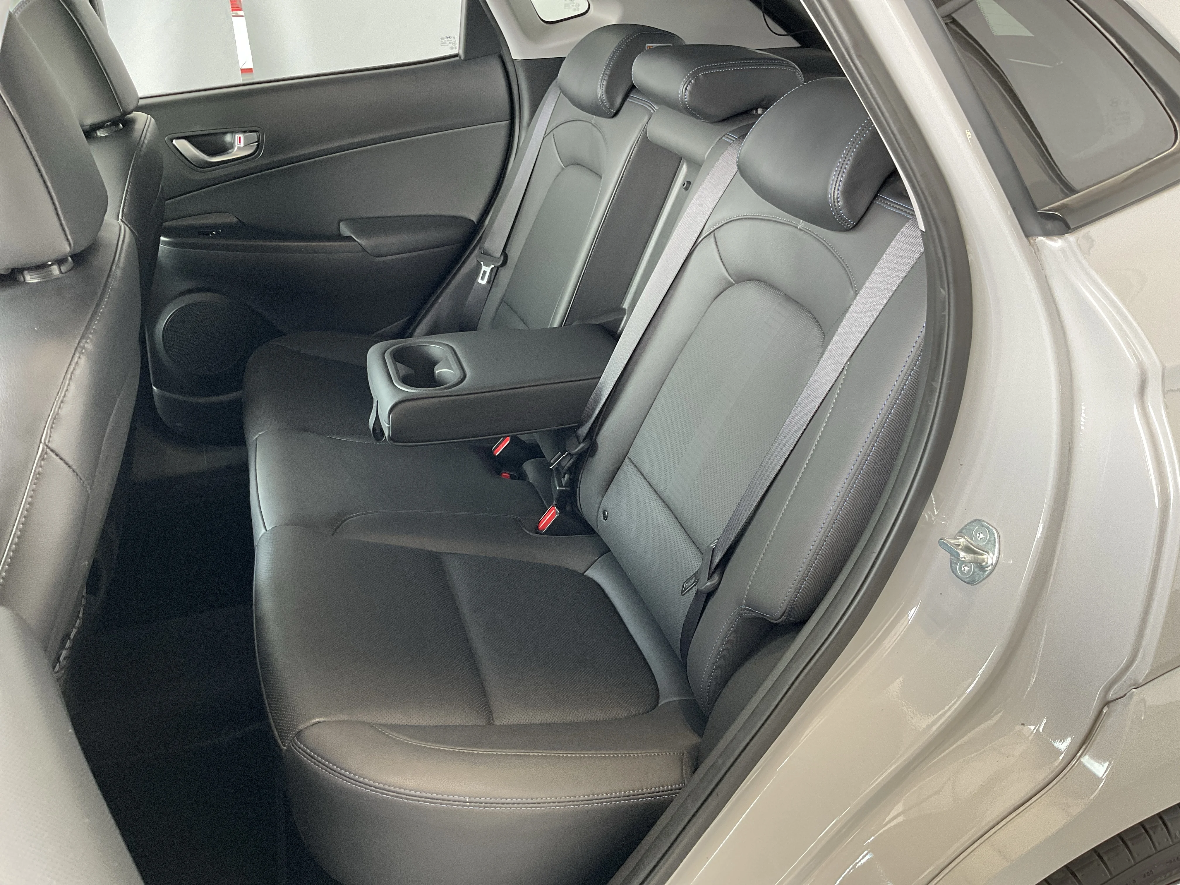 Interior 3