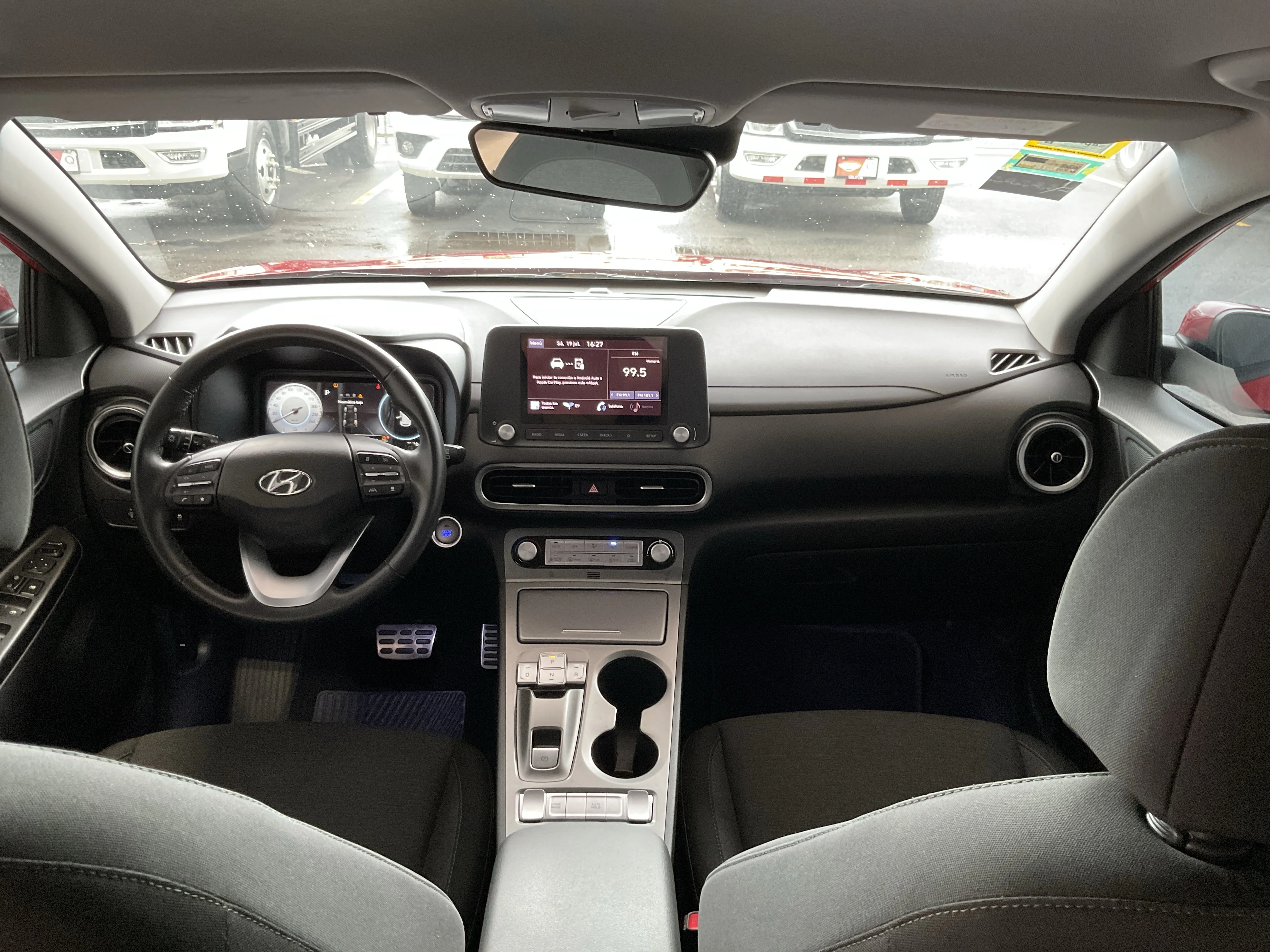 Interior 9