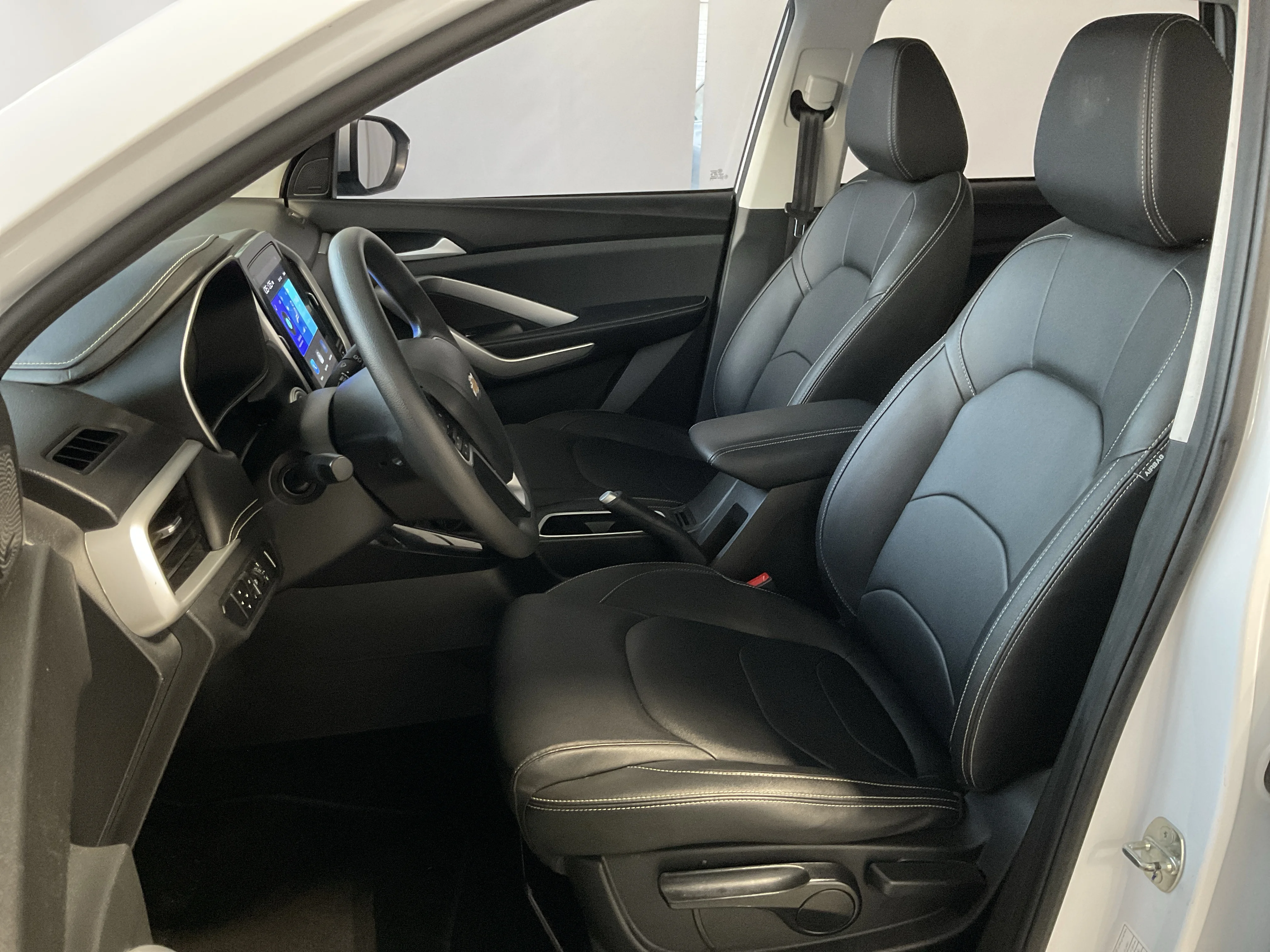Interior 2