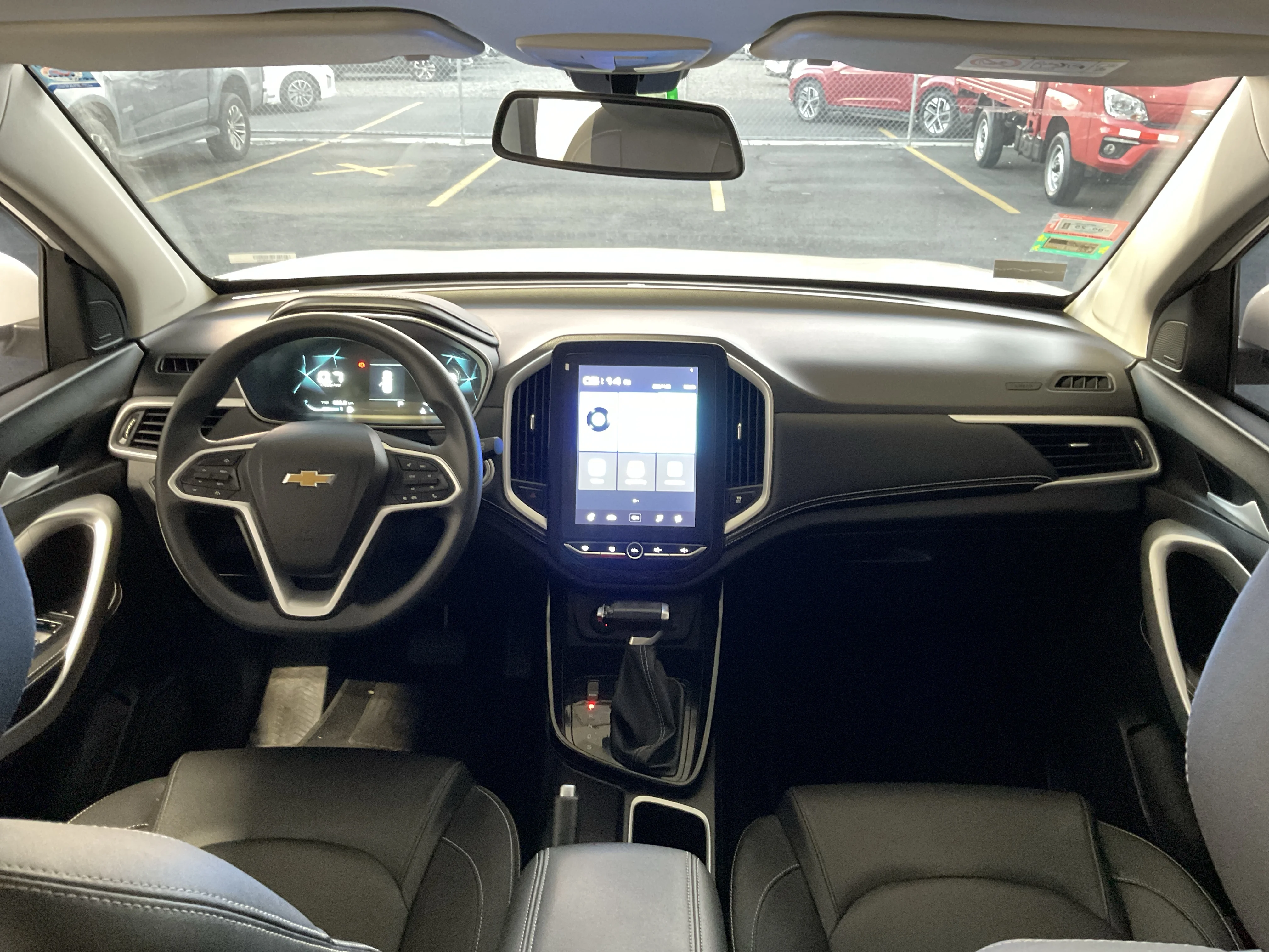 Interior 10