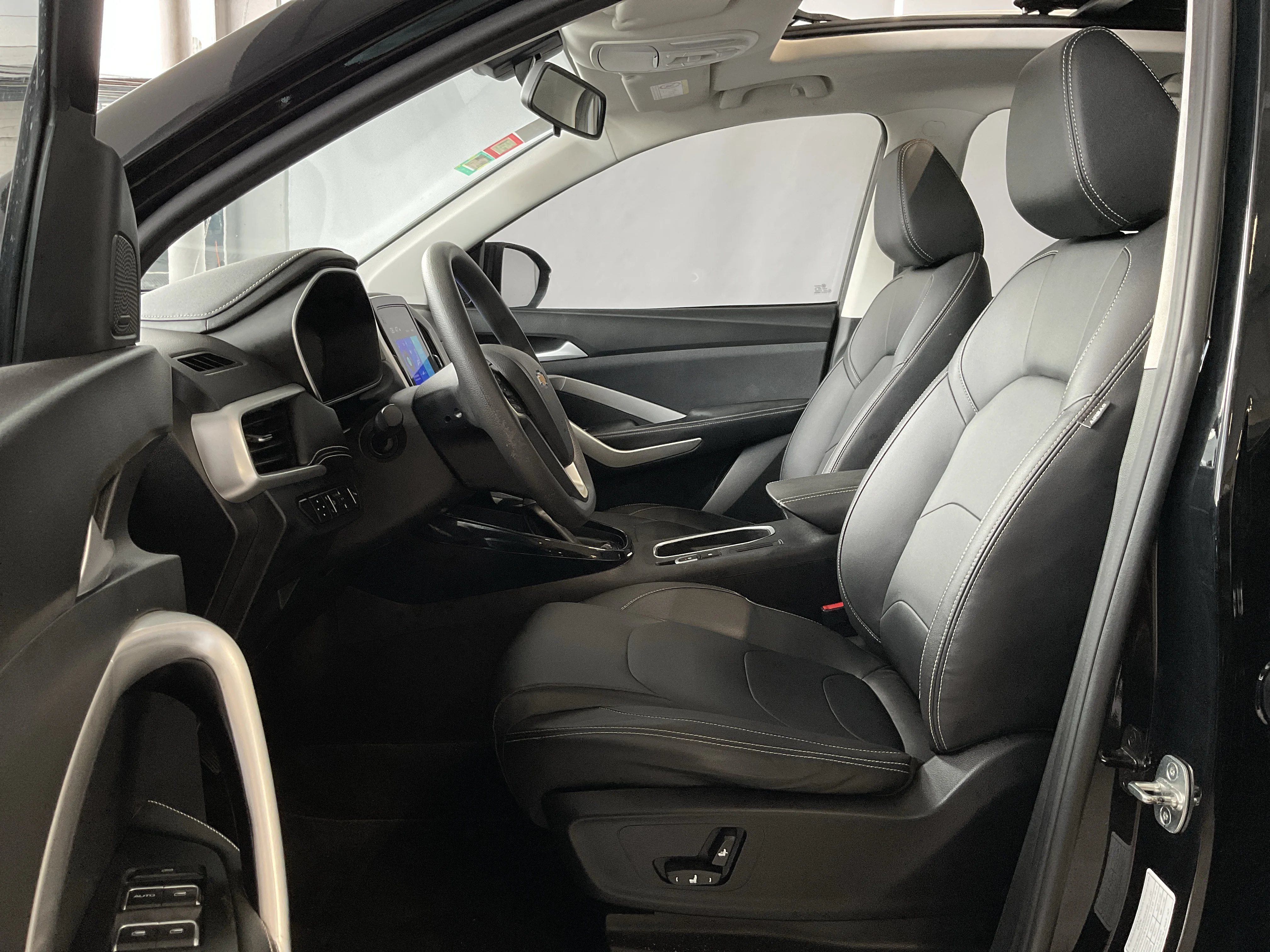 Interior 2