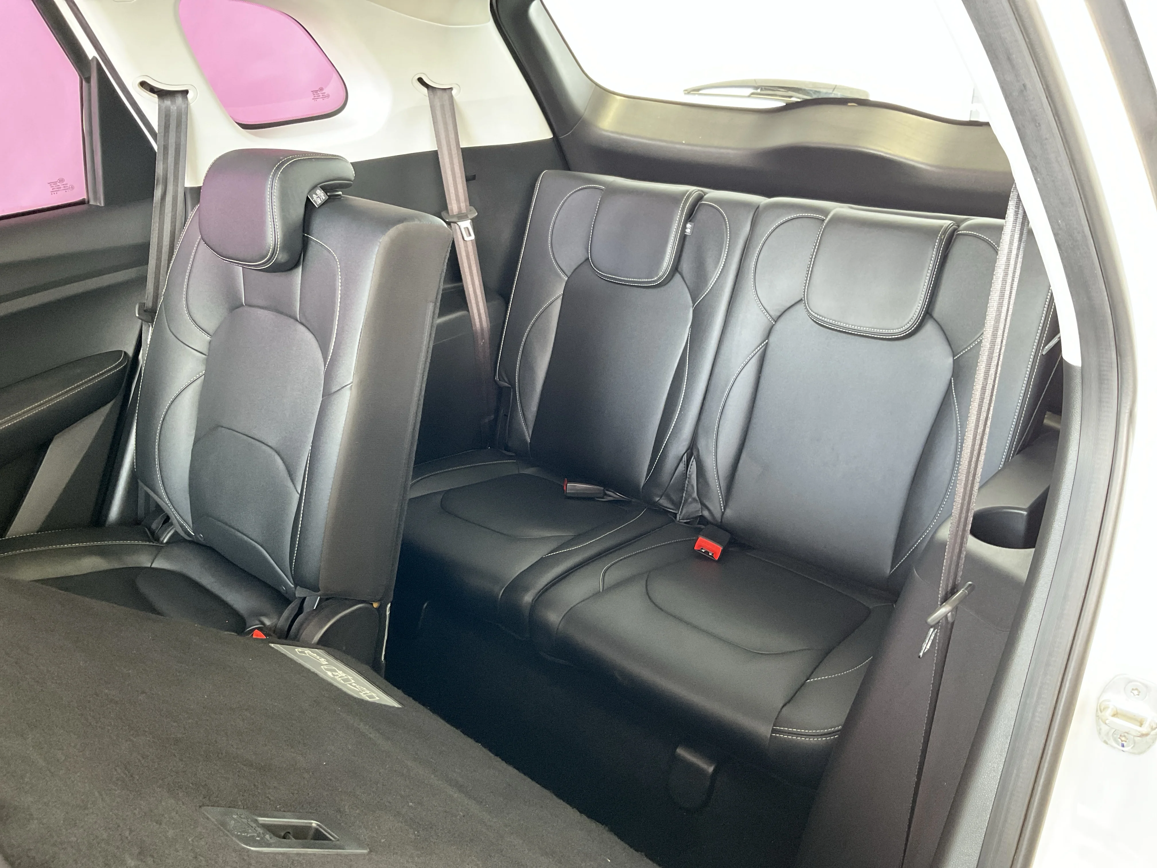 Interior 3