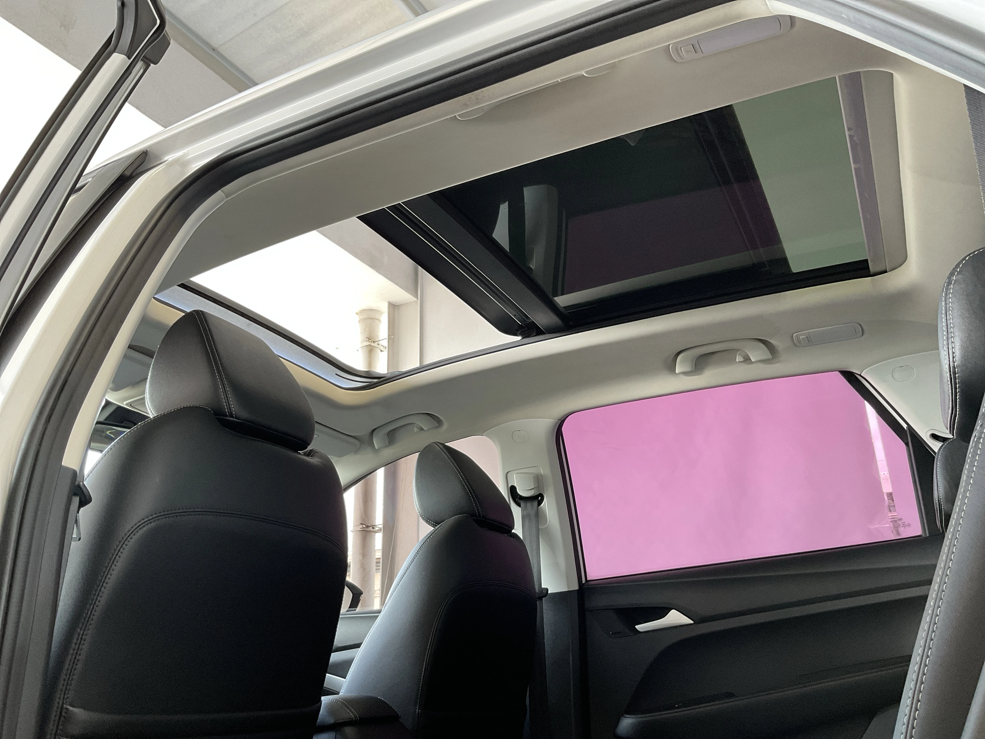 Interior 11
