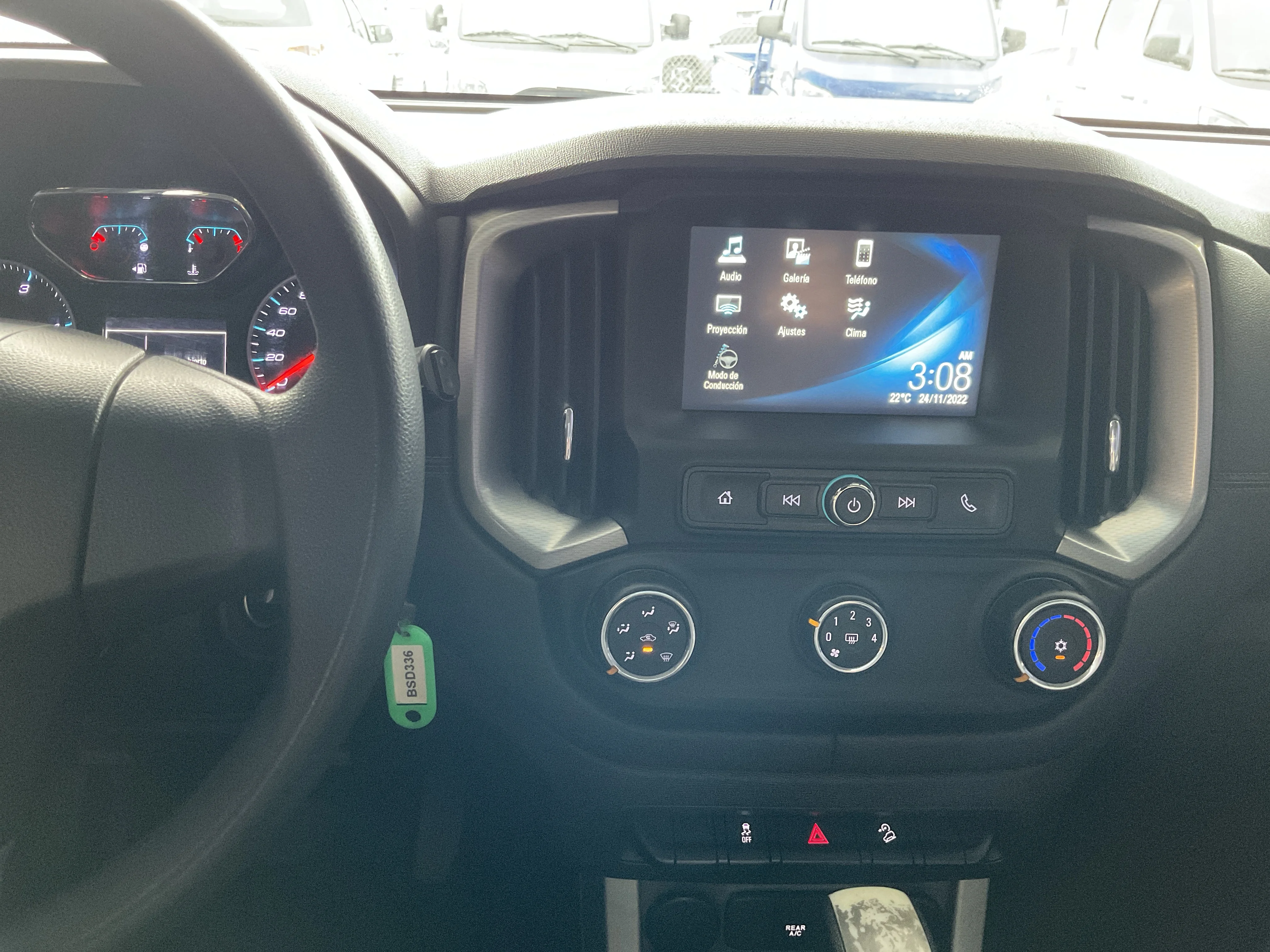 Interior 9