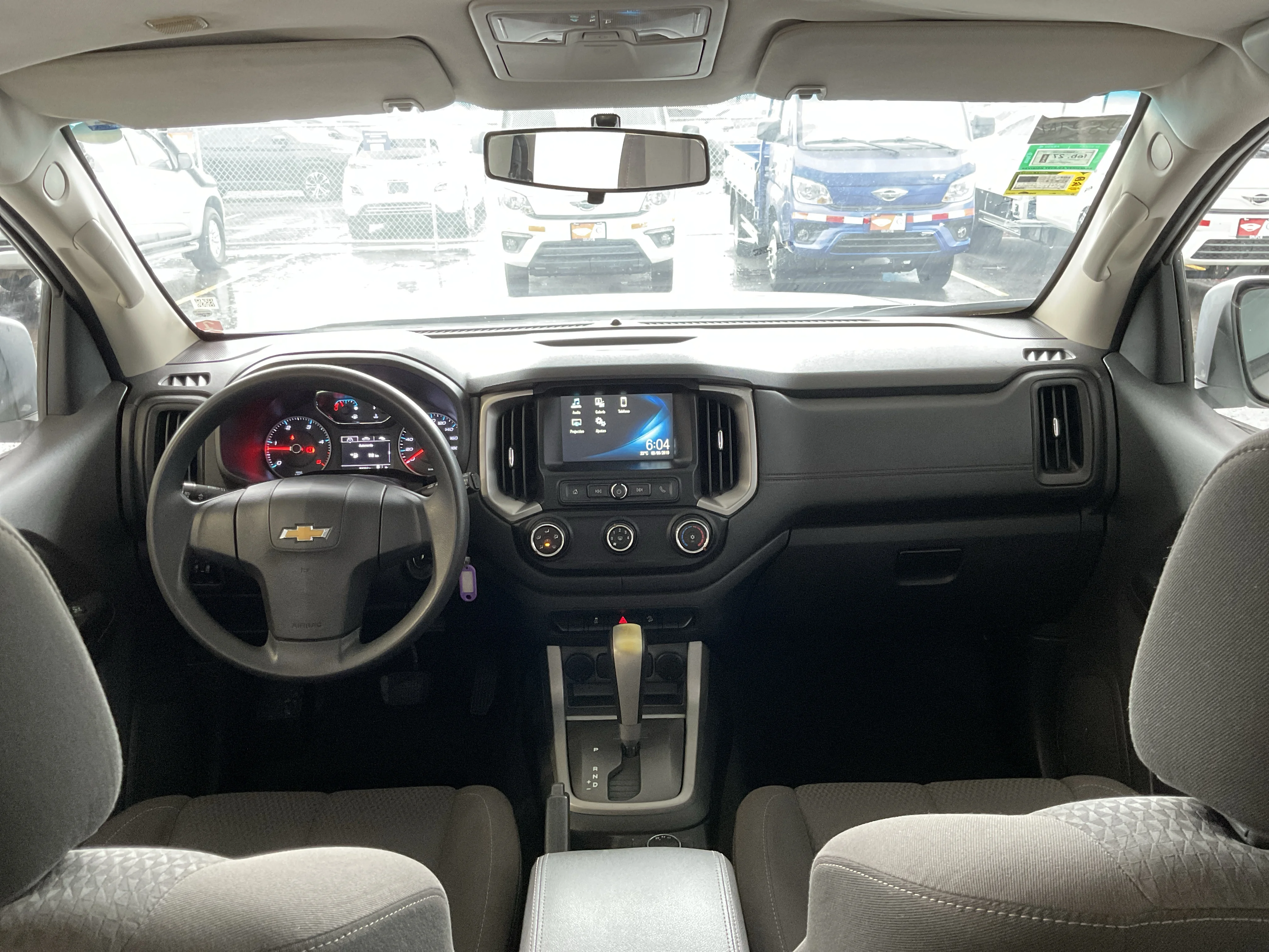 Interior 10