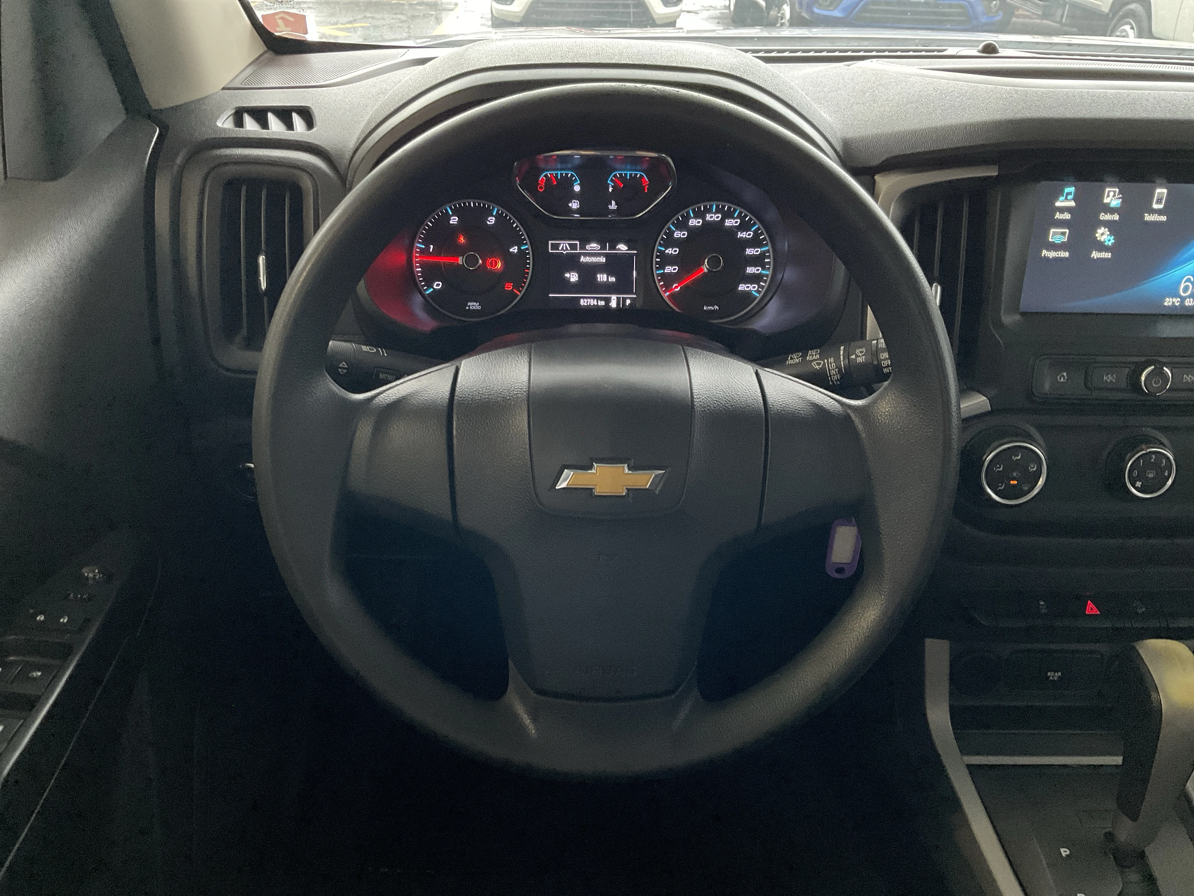 Interior 12